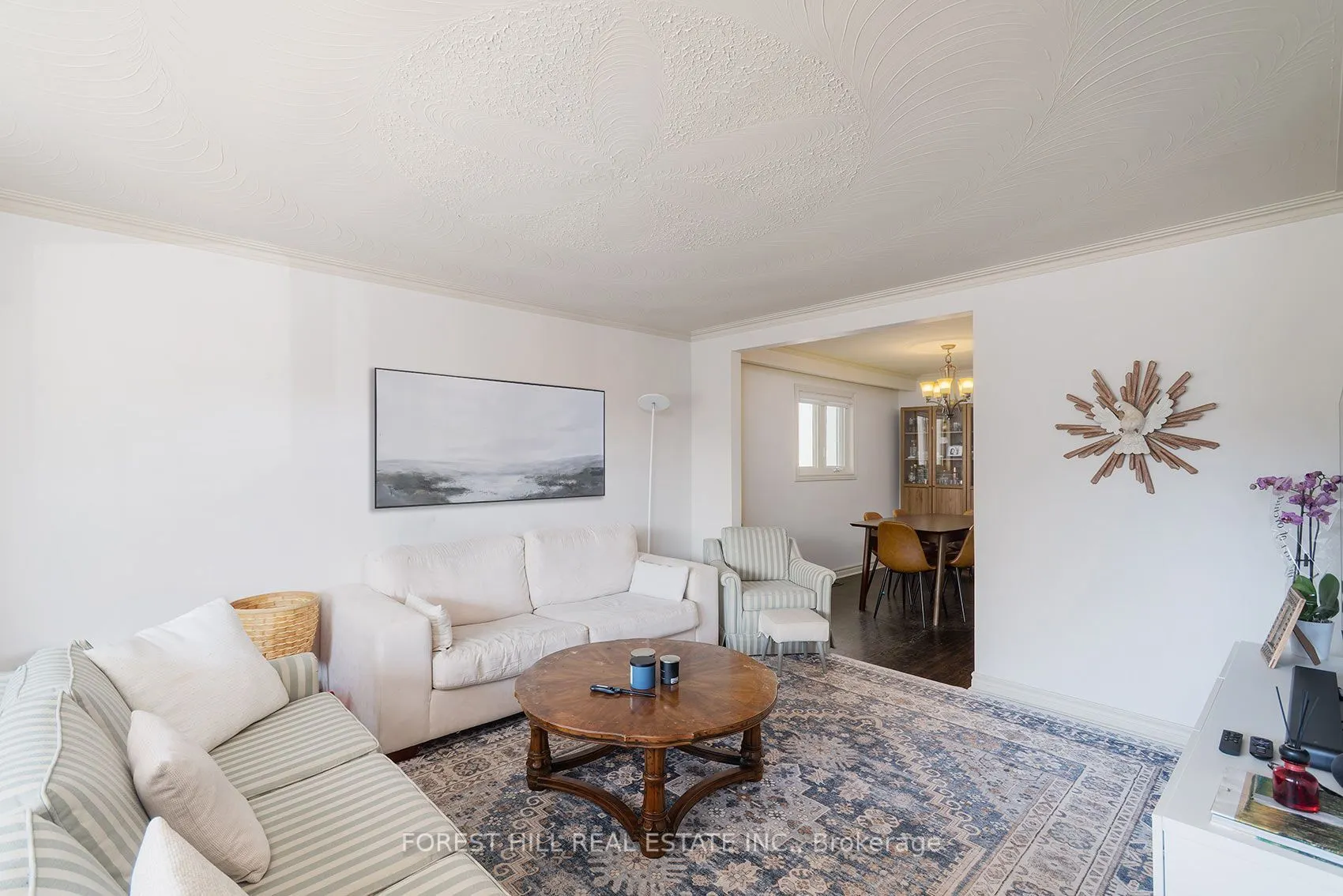 94 Belgravia Avenue