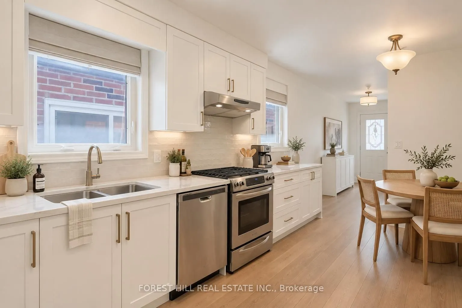 94 Belgravia Avenue