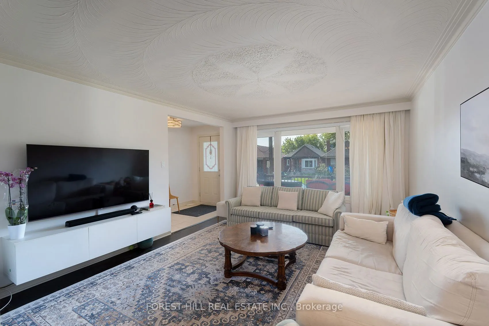 94 Belgravia Avenue