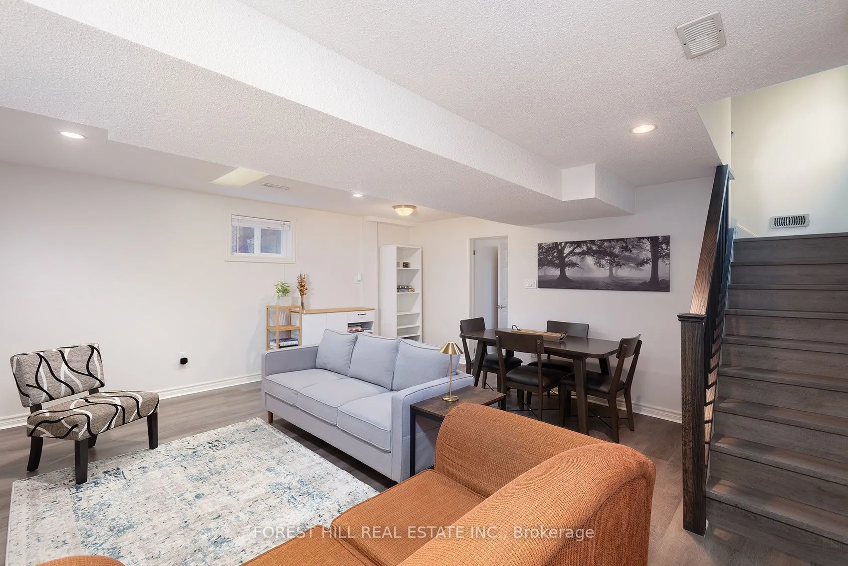 94 Belgravia Avenue