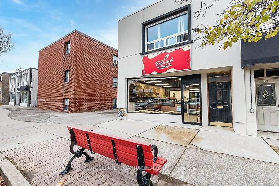 314 Lakeshore Road E #UPPER APT #2