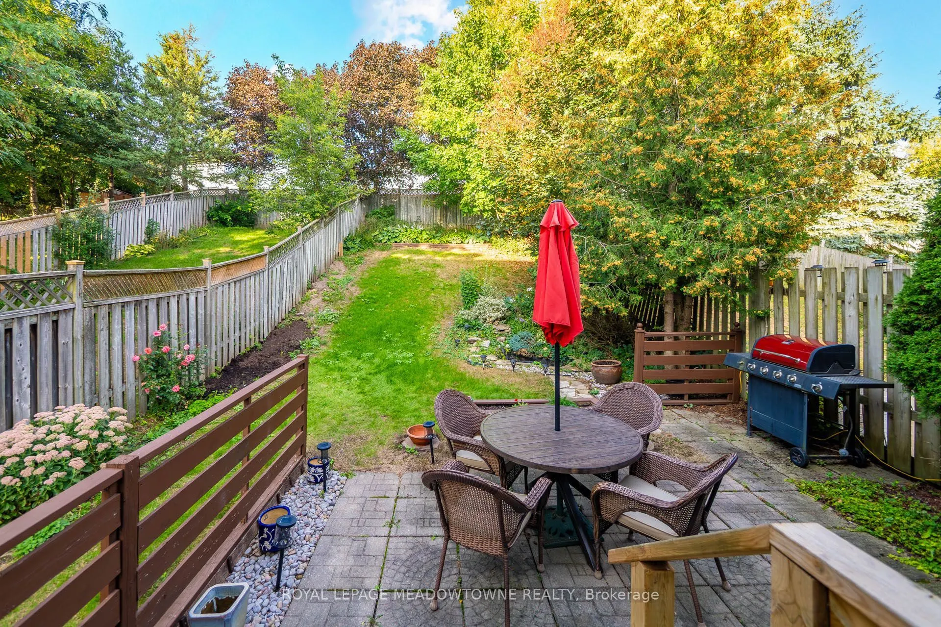 38 Lakeview Court