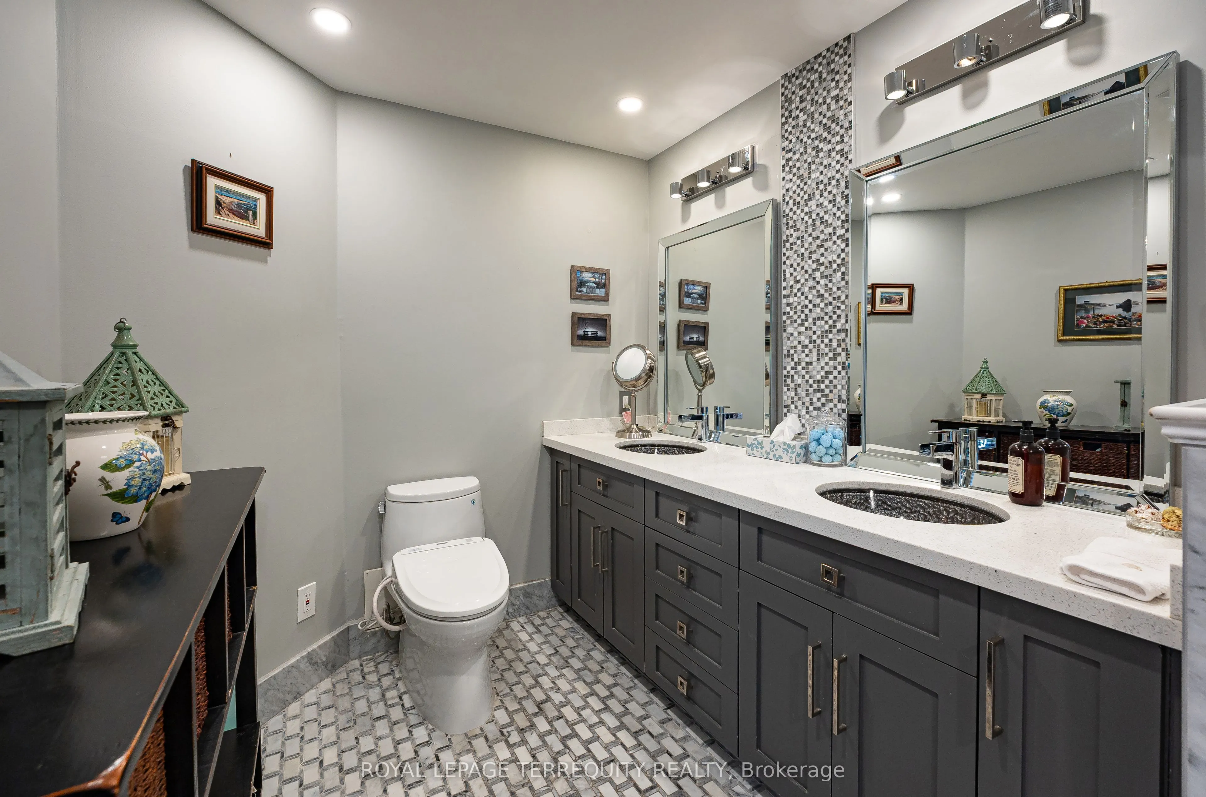 935 Royal York Road #407