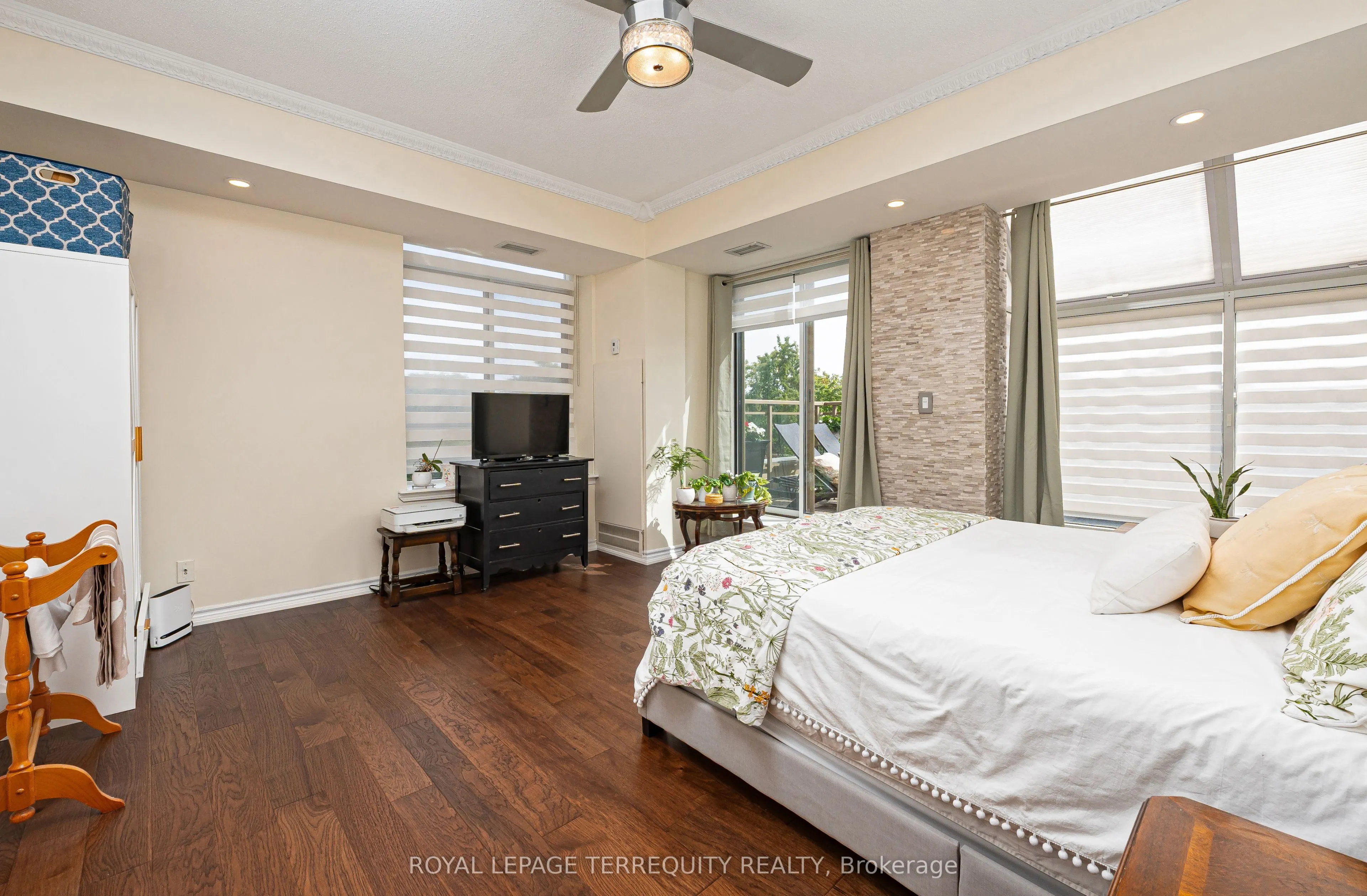 935 Royal York Road #407
