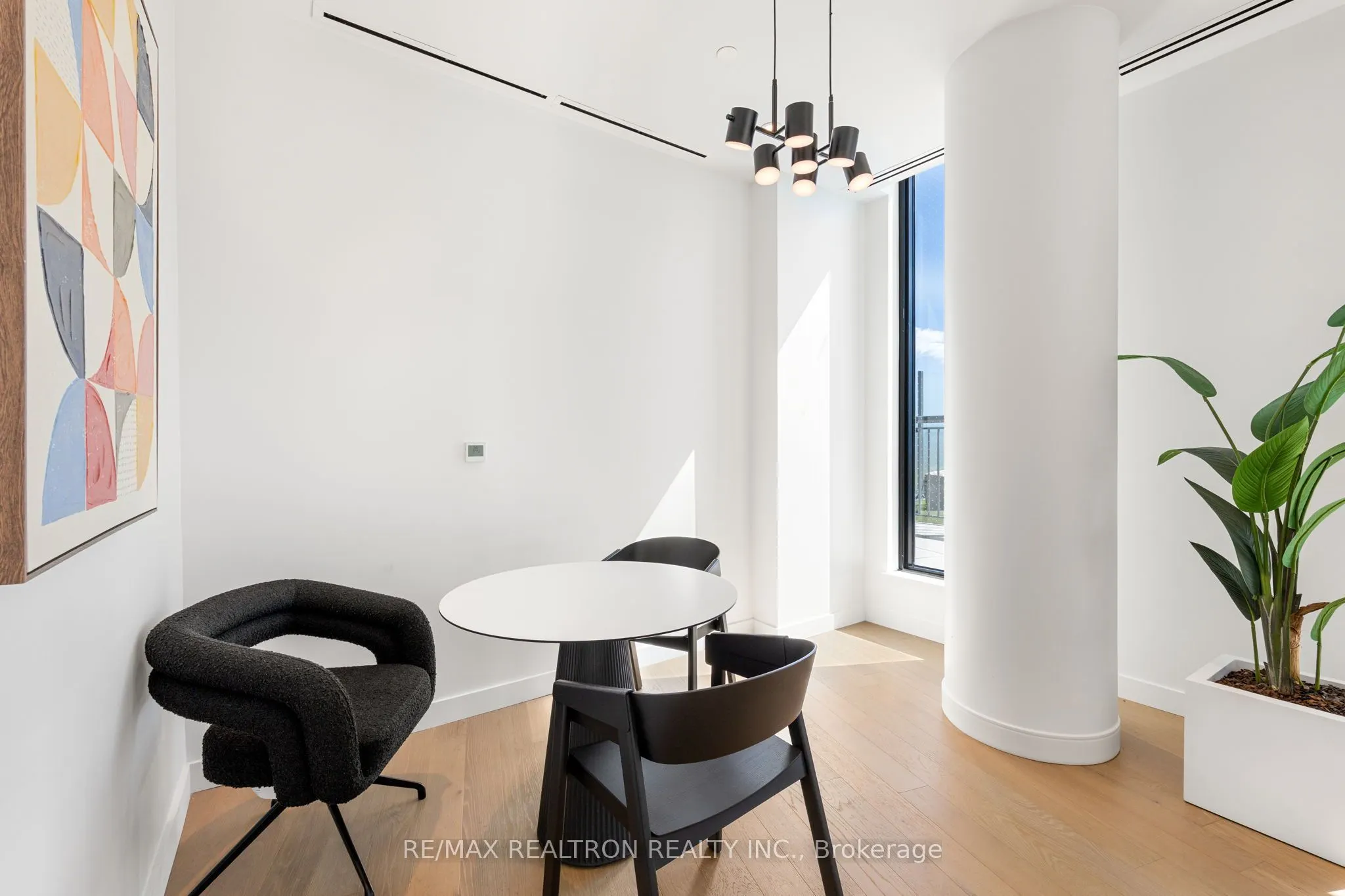 1185 Dupont Street #1402