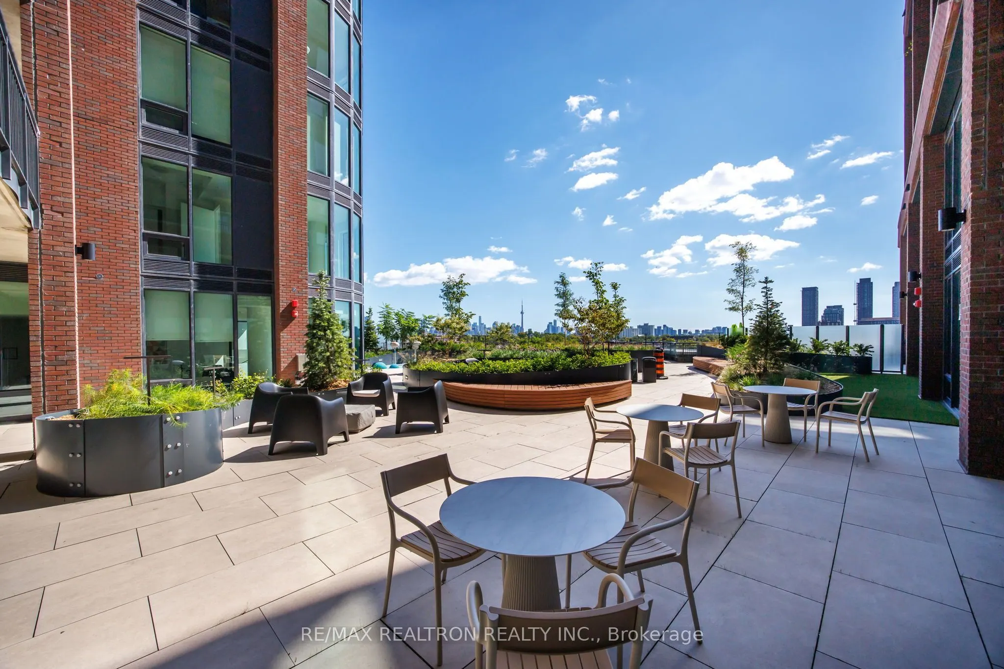 1185 Dupont Street #1402