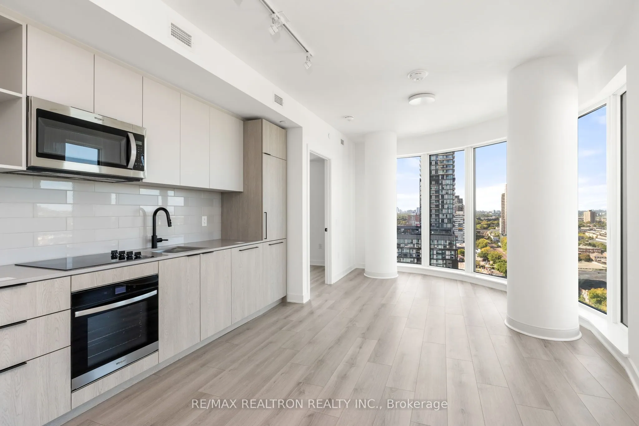 1185 Dupont Street #1402