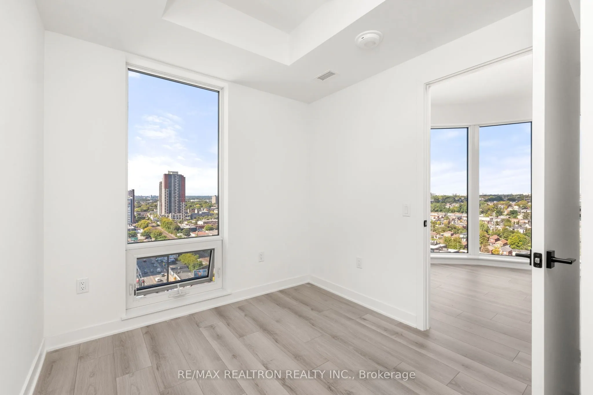 1185 Dupont Street #1402