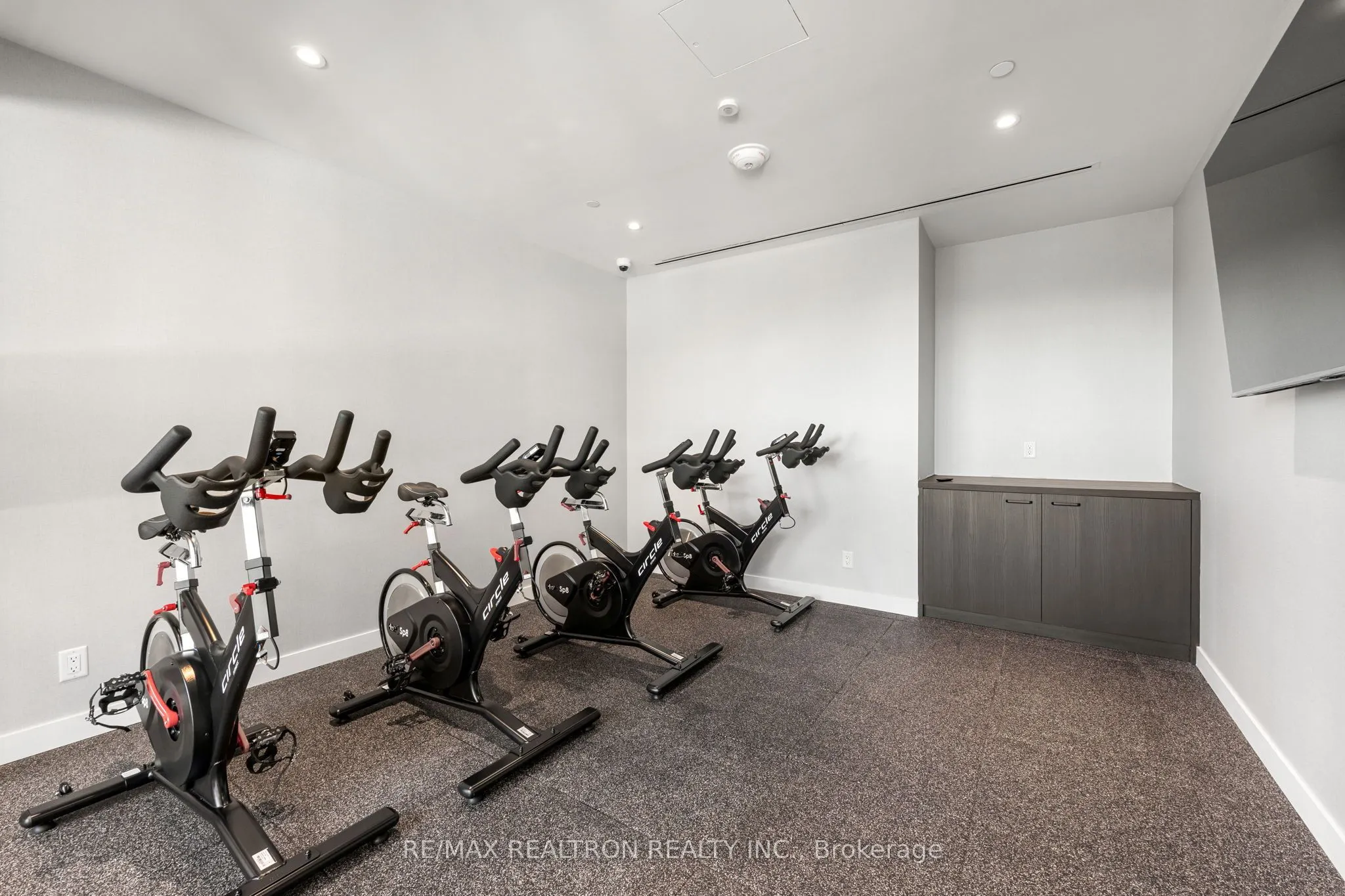 1185 Dupont Street #1402
