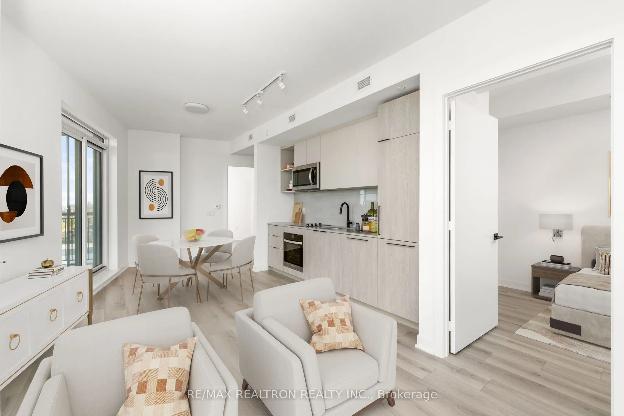 1185 Dupont Street #1402