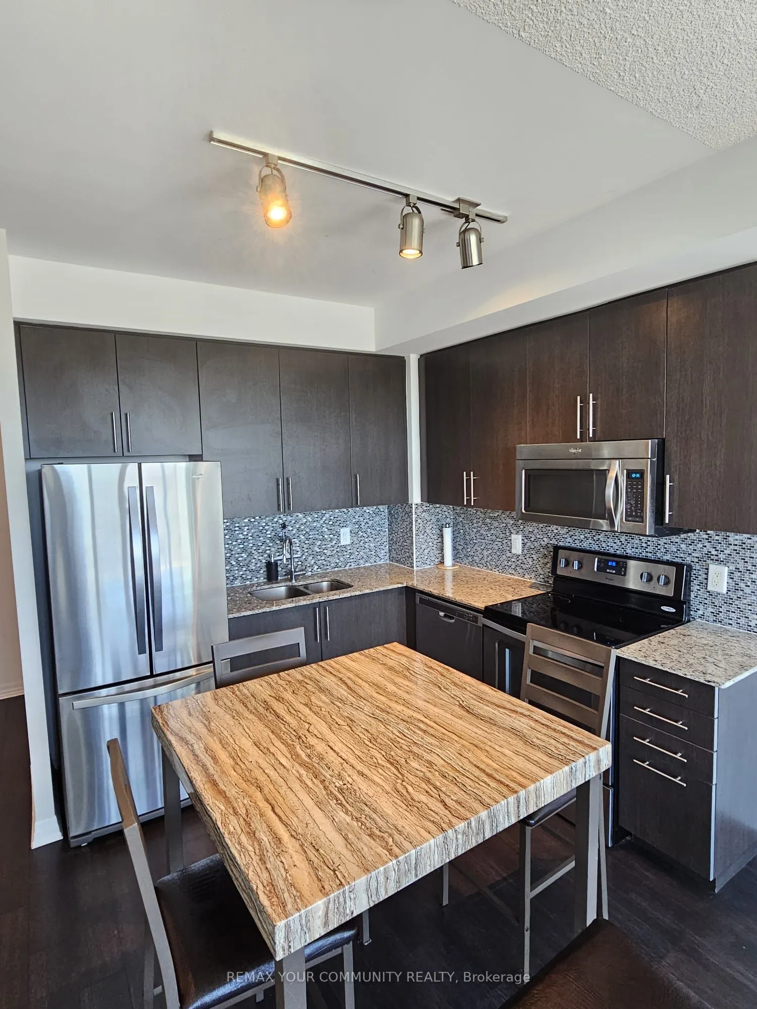 80 Esther Lorrie Drive #1206