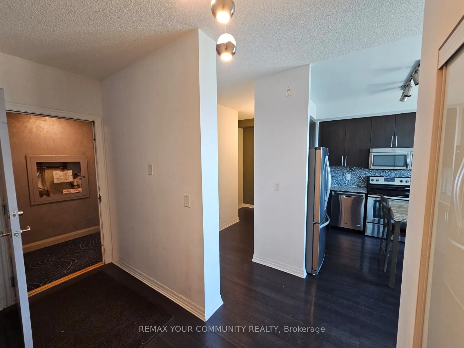 80 Esther Lorrie Drive #1206