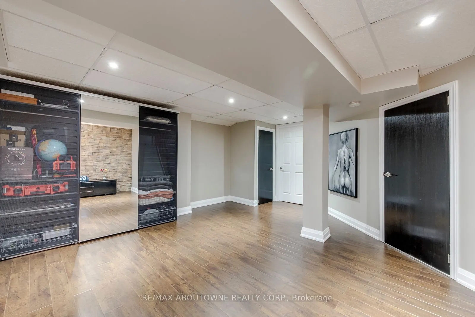 1198 Potters Wheel Crescent