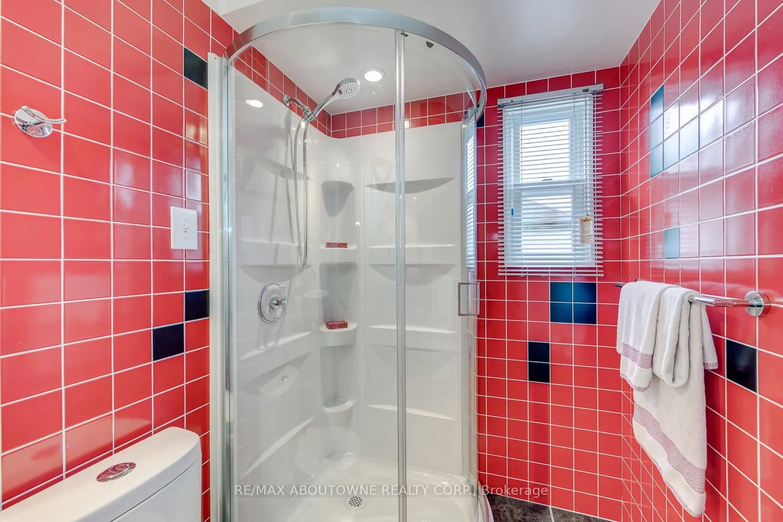 1198 Potters Wheel Crescent