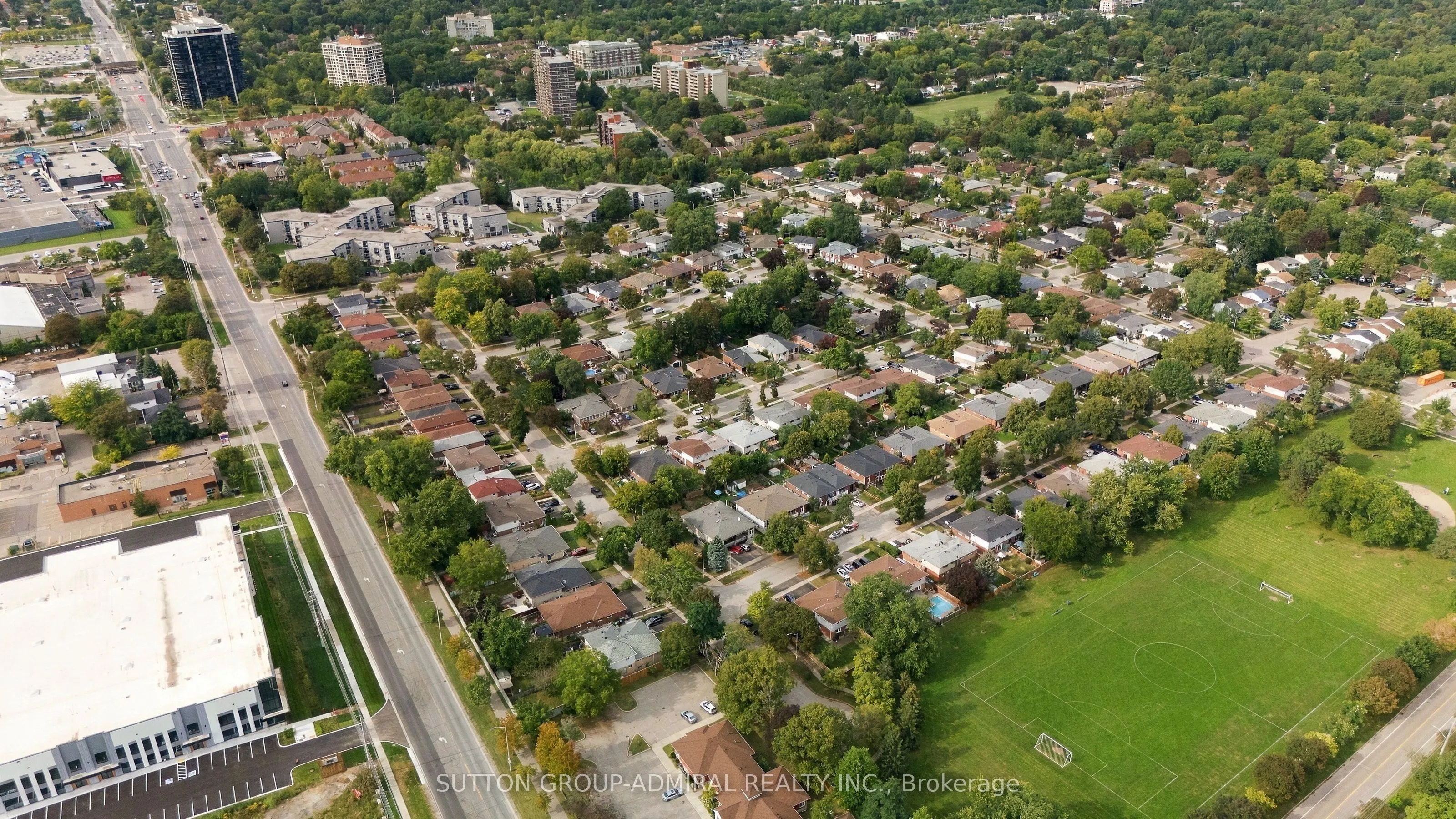 1871 Silverberry Crescent