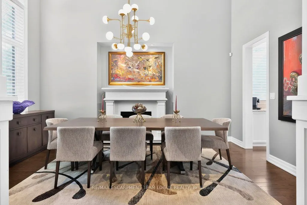 888 Park Avenue W