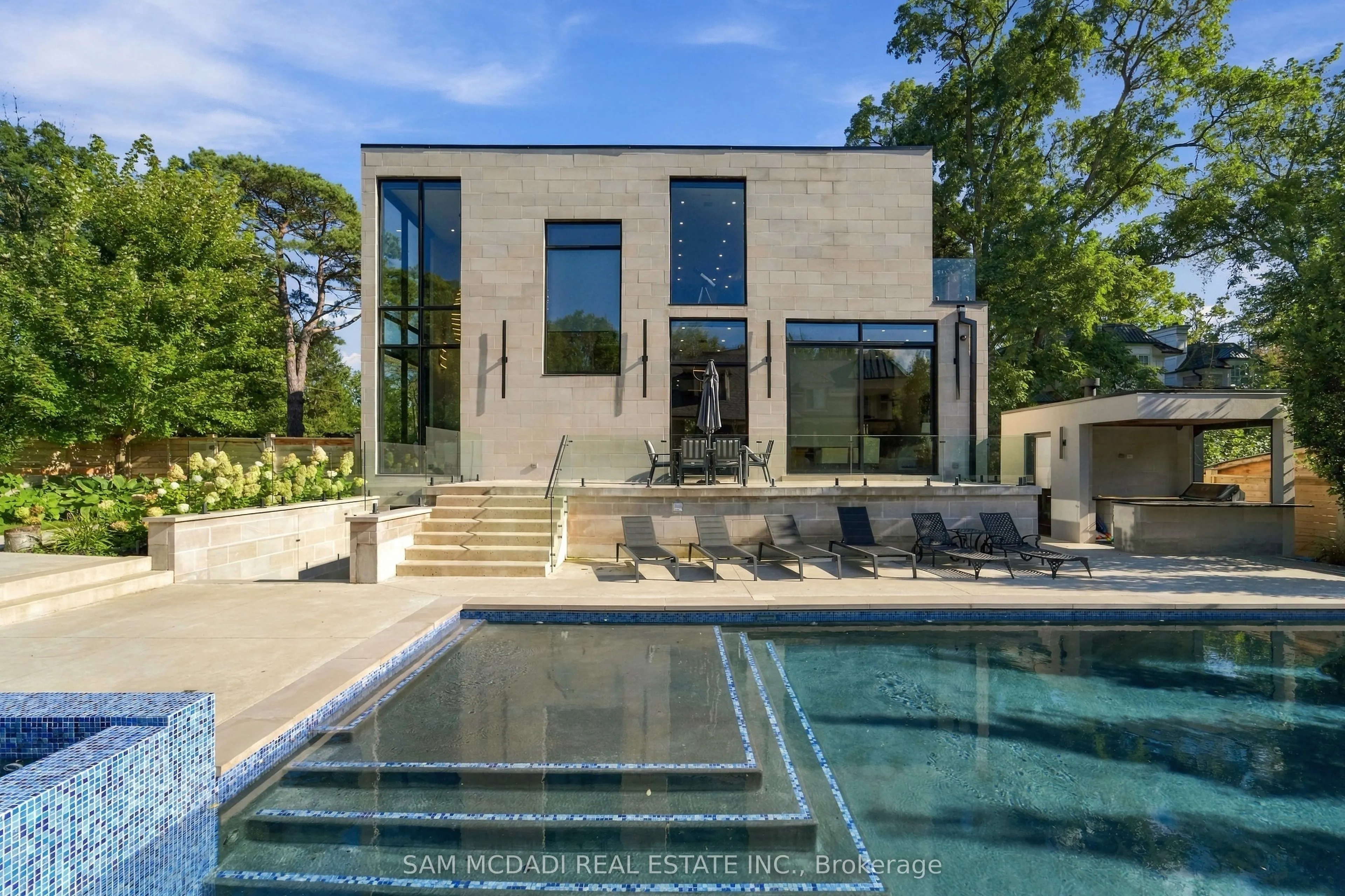 112 Elton Park Road