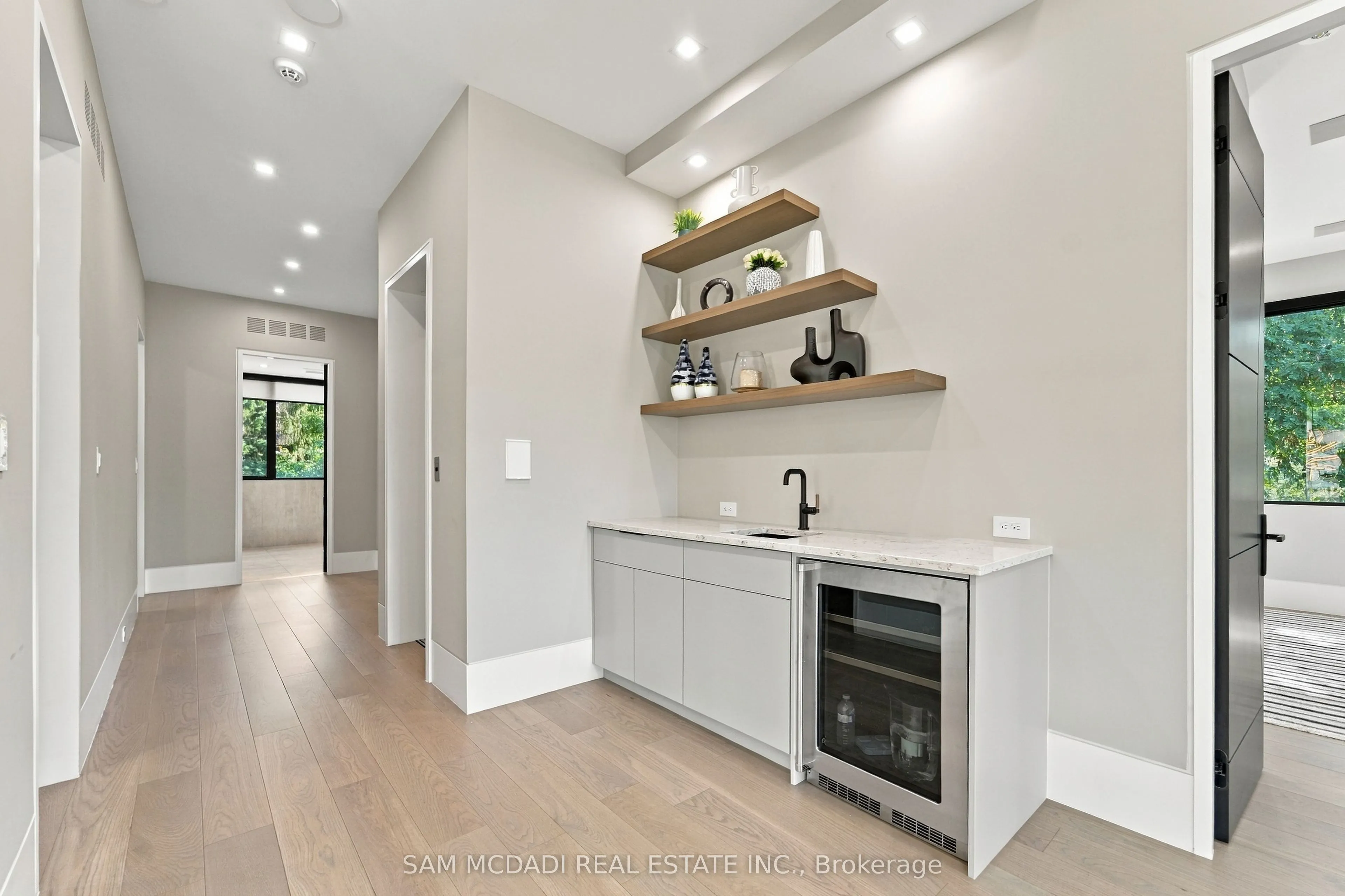 112 Elton Park Road