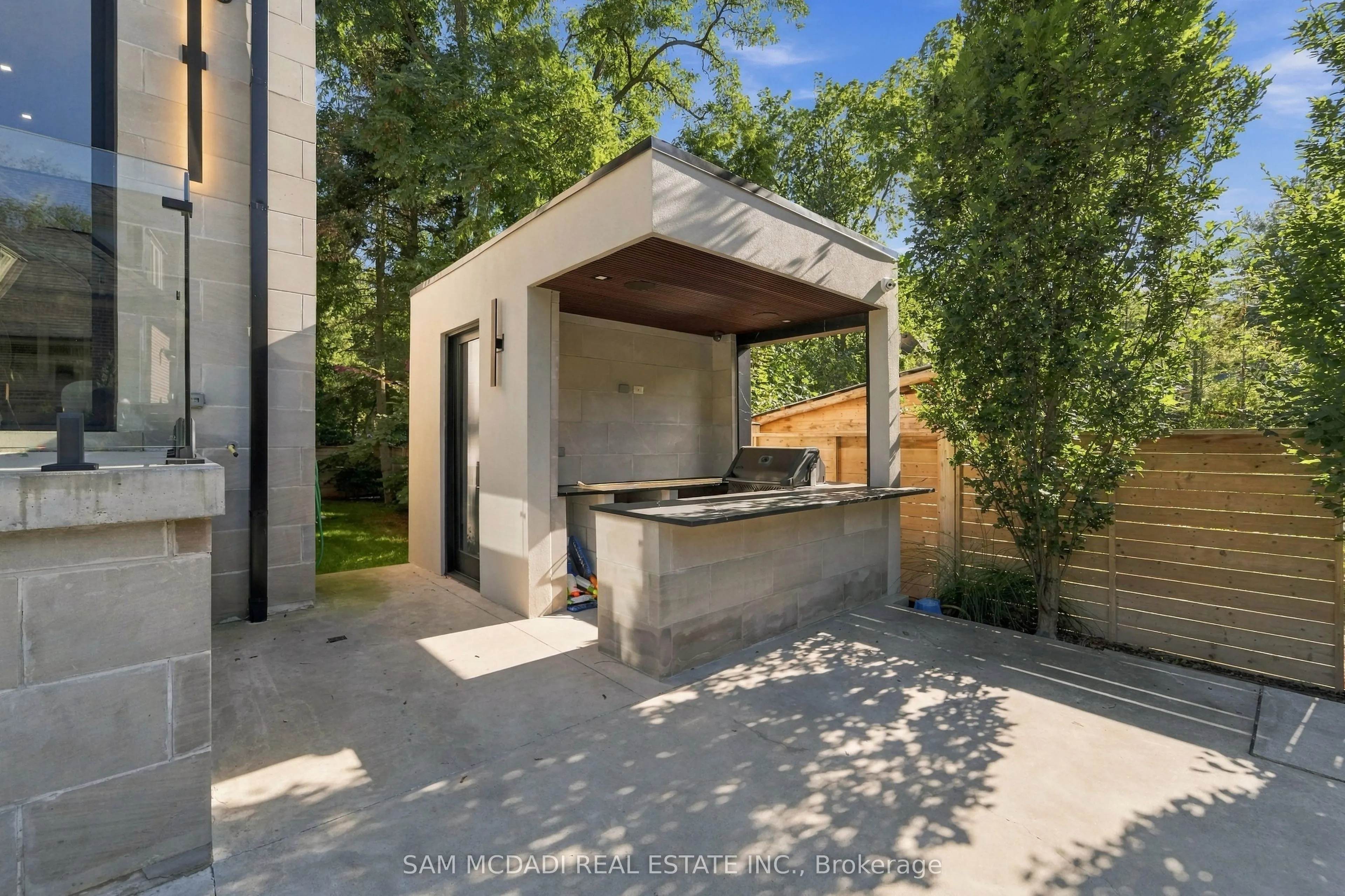 112 Elton Park Road