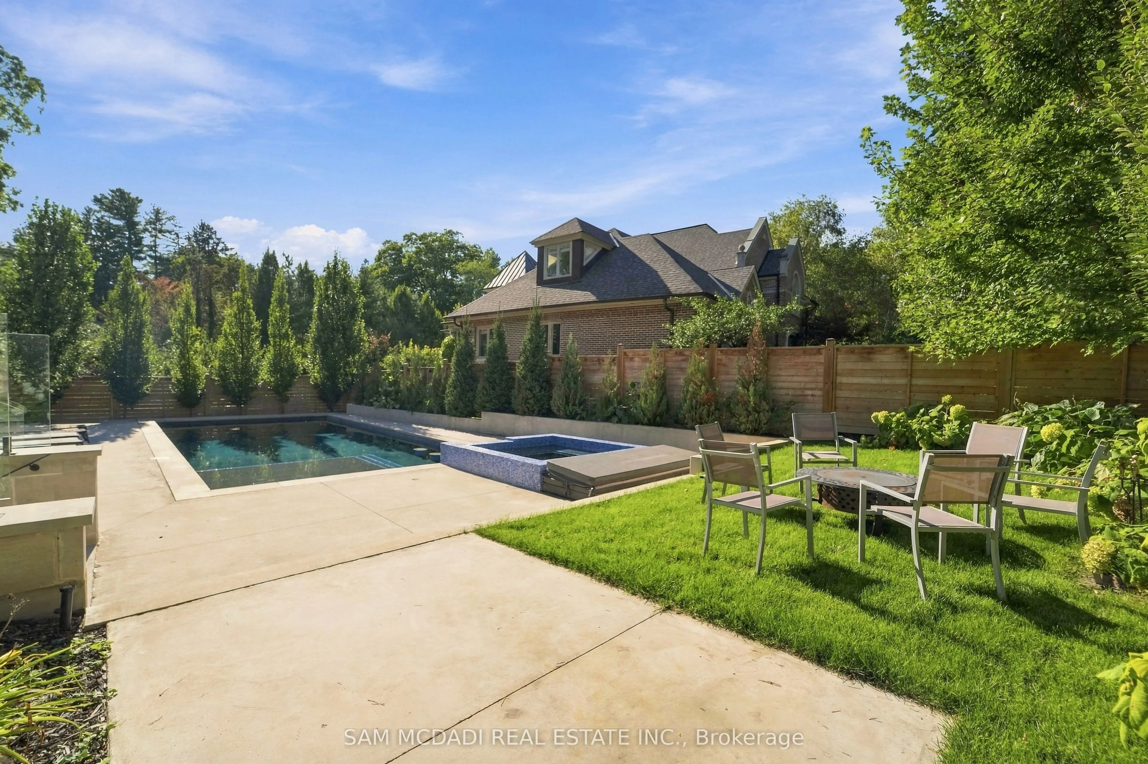 112 Elton Park Road