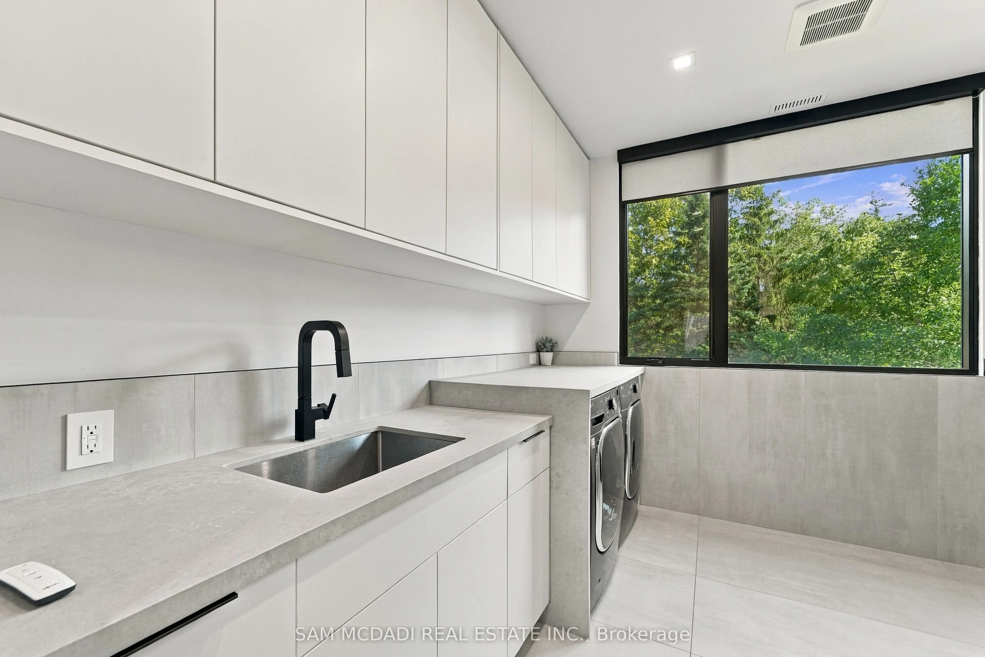 112 Elton Park Road
