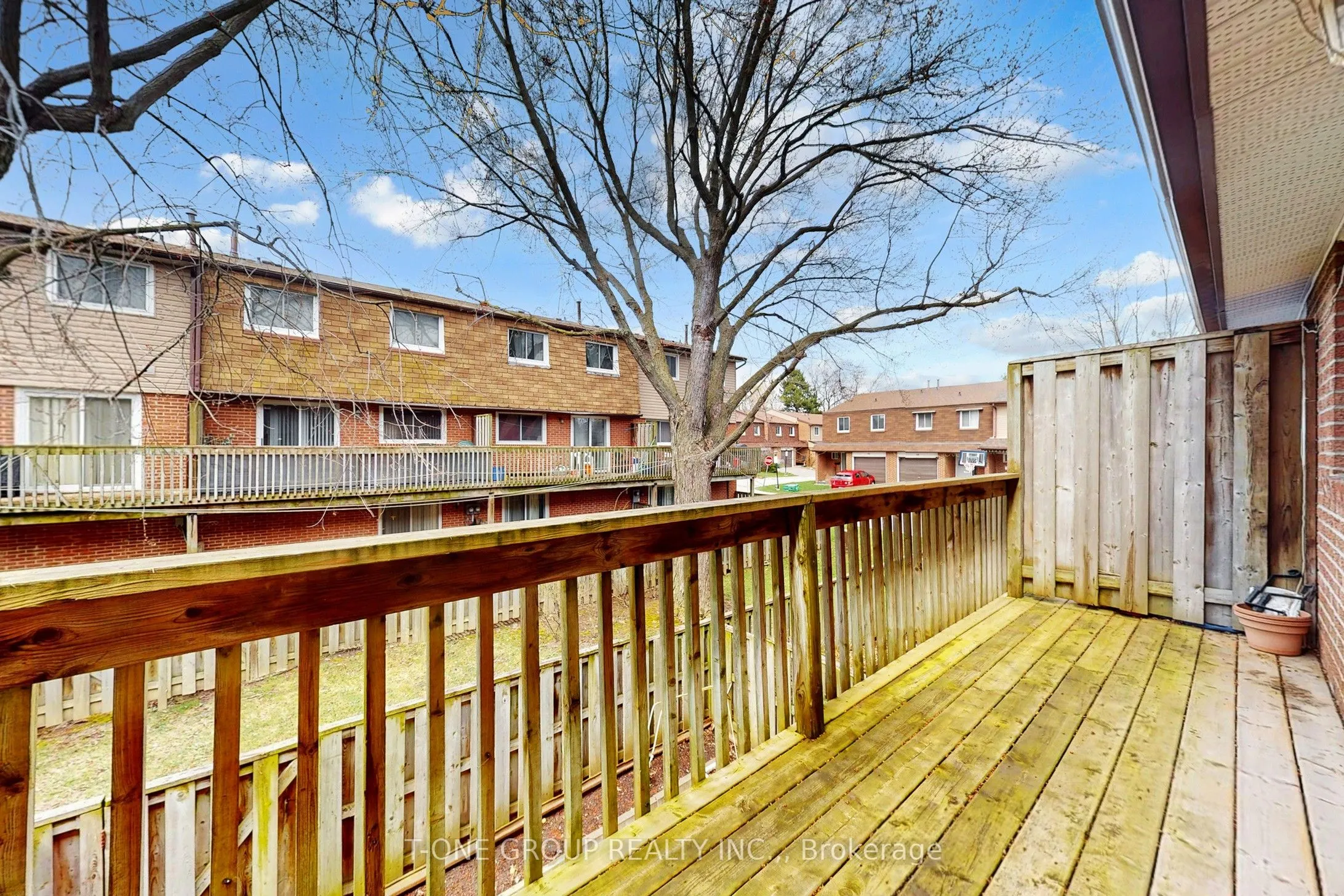 3025 Cedarglen Gate #75