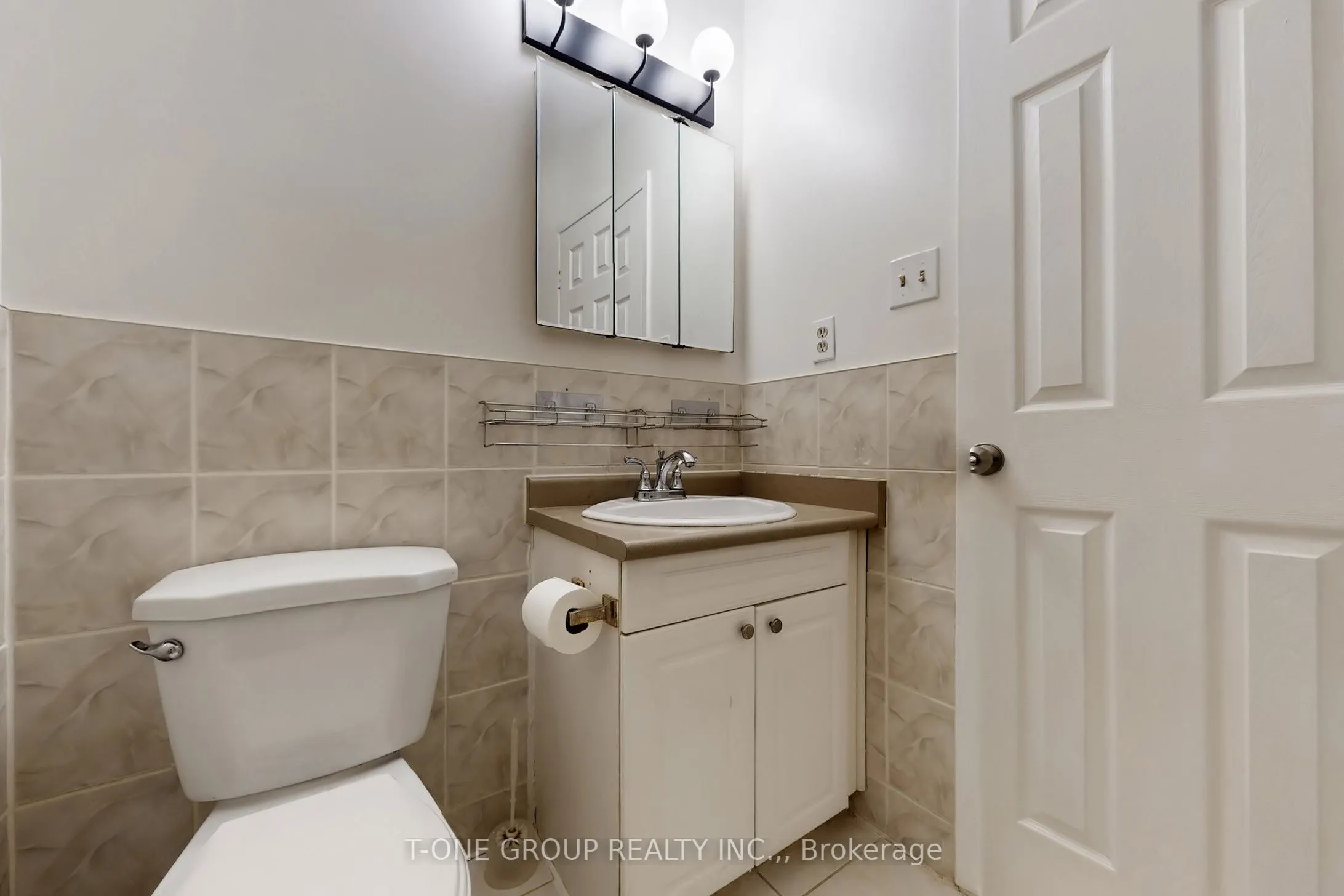 3025 Cedarglen Gate #75