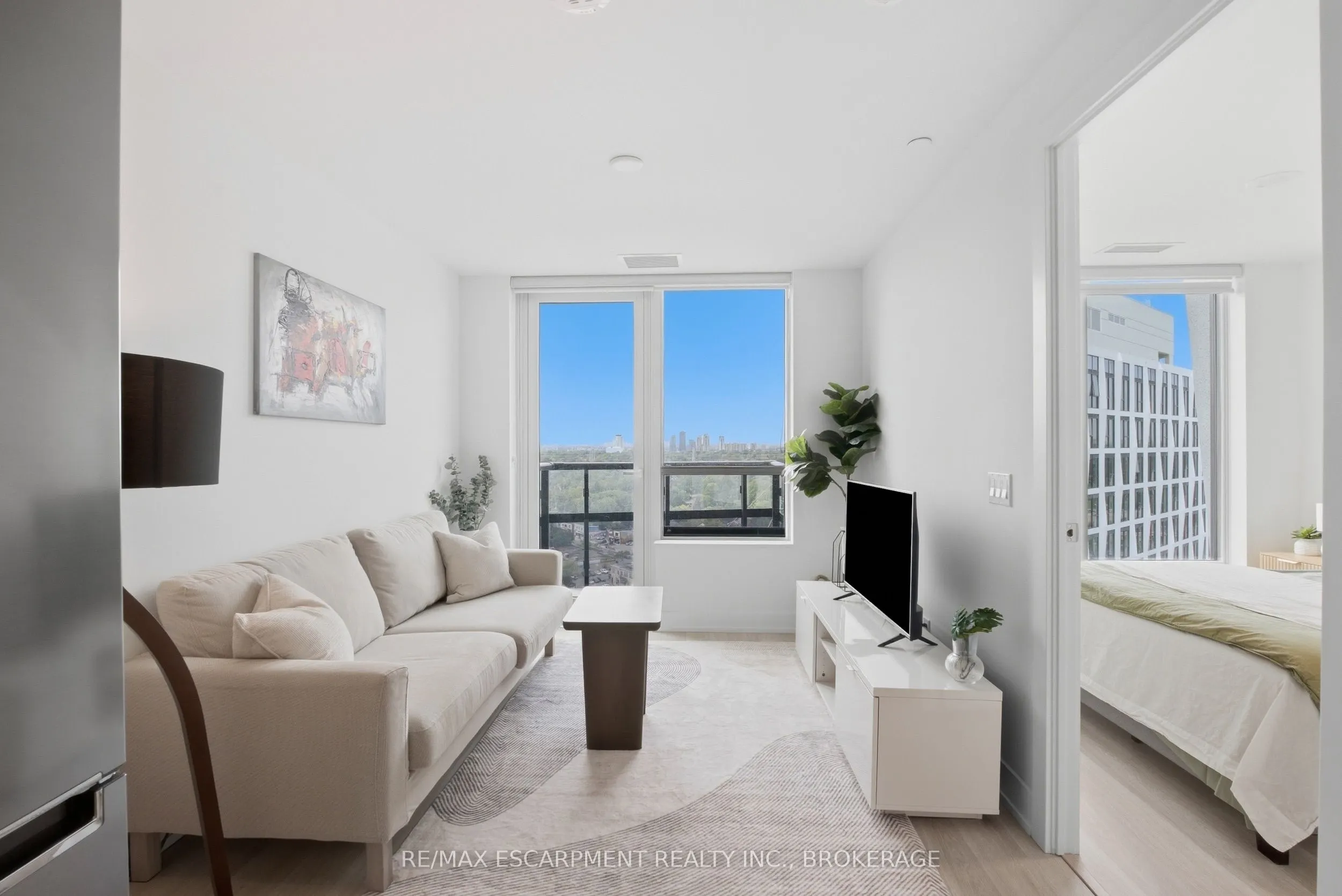 60 Central Park Road Way #2010
