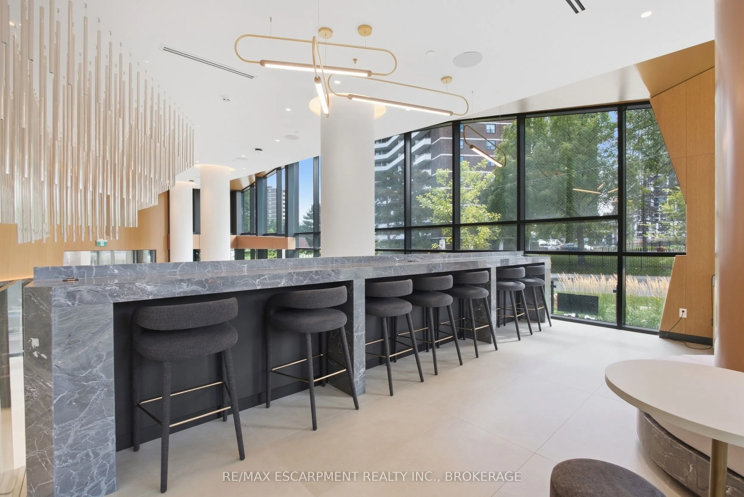 60 Central Park Road Way #2010