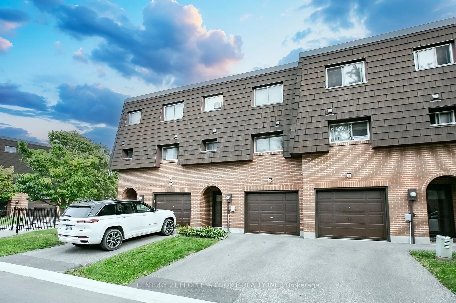 98 Darras Court #75
