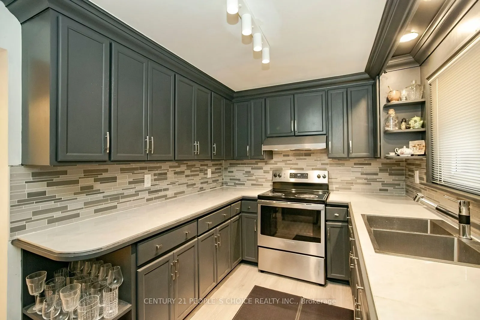 98 Darras Court #75