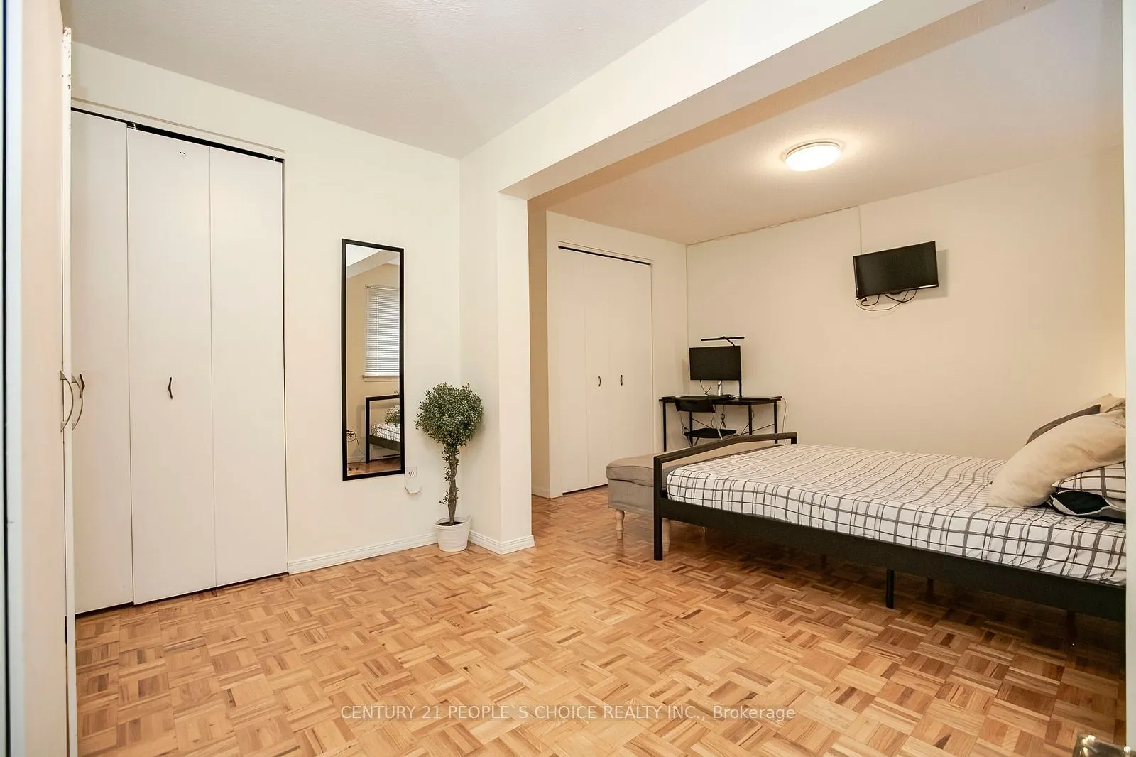 98 Darras Court #75