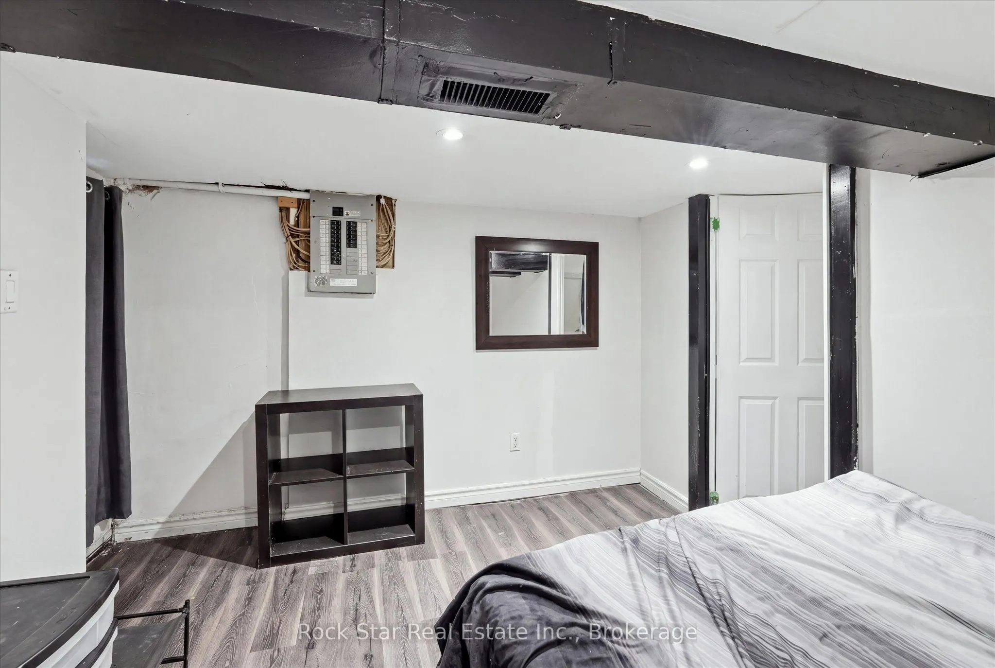 1259 Davenport Road