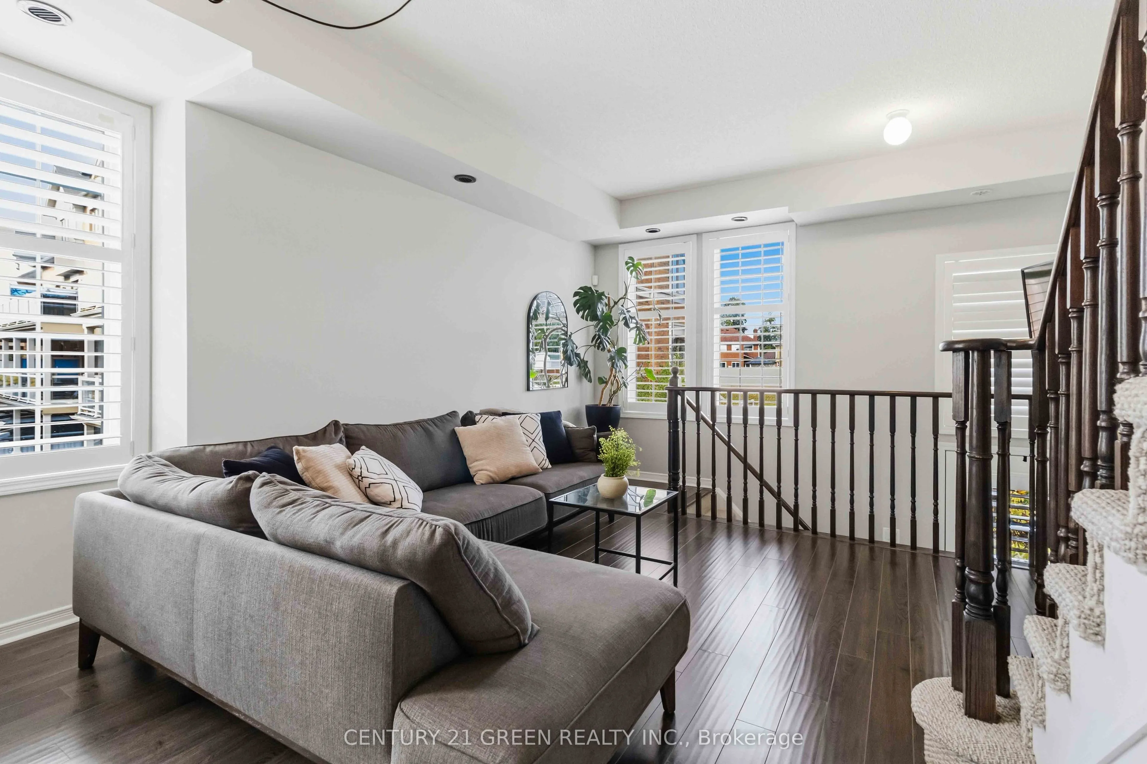 180 Howden Boulevard #43
