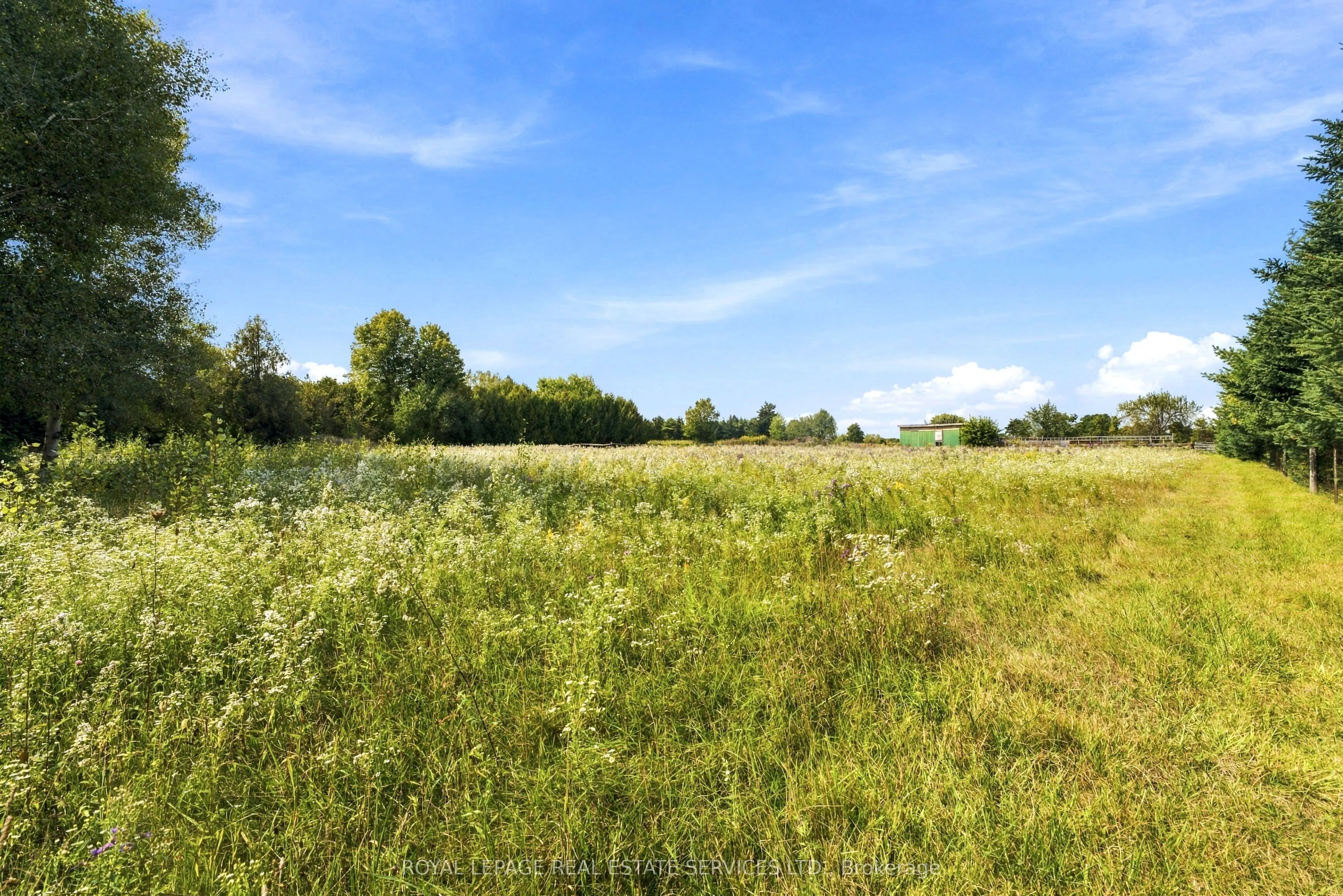 1191 15 Side Road