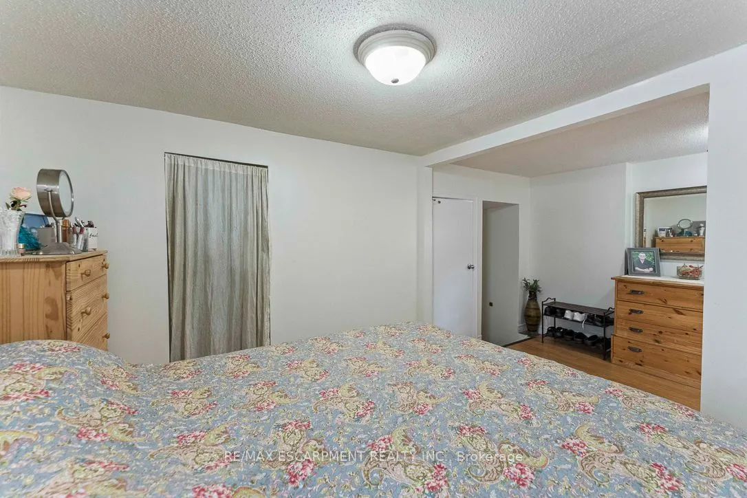 253 Eaglewood Boulevard