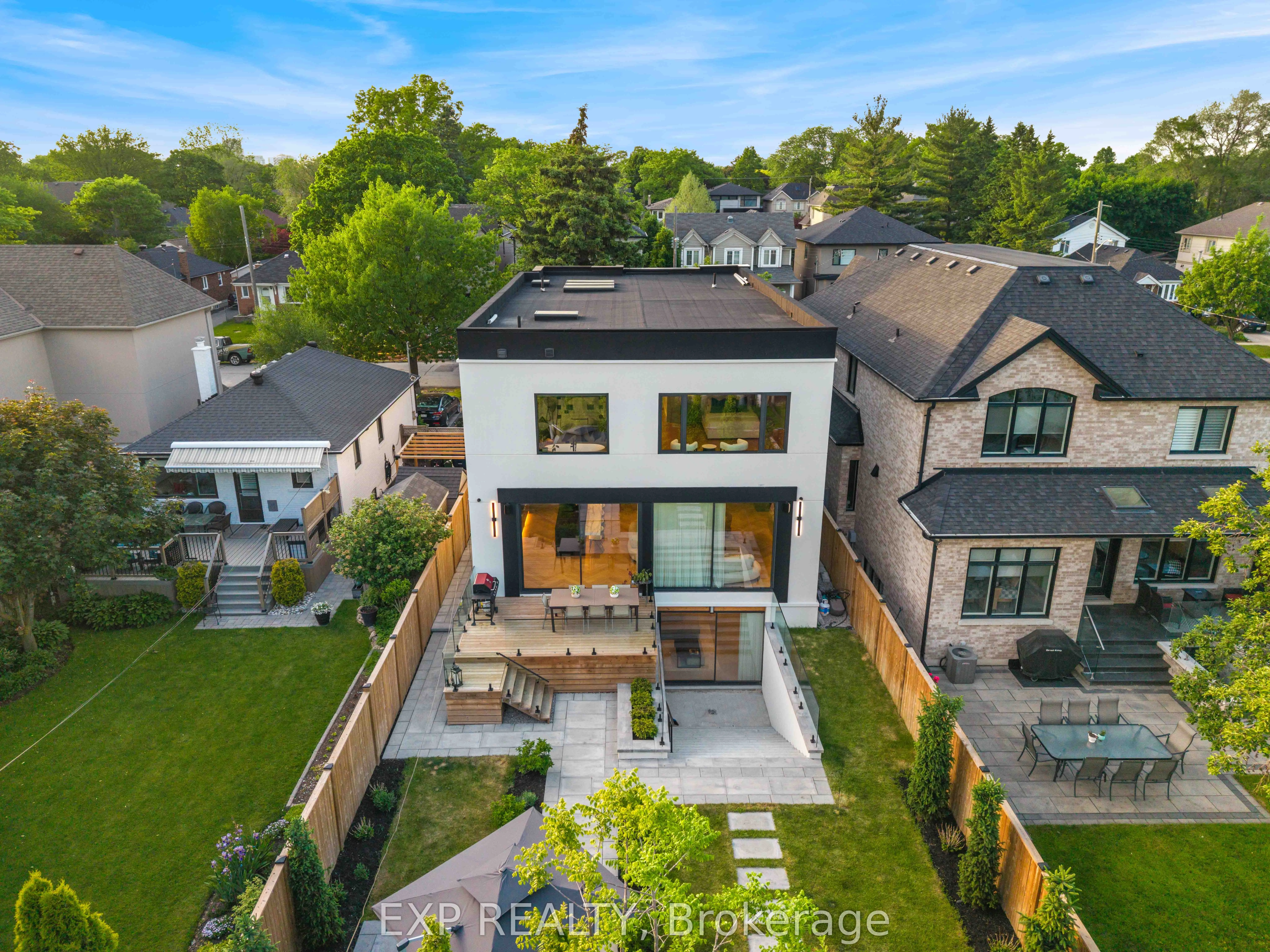 65 Edgecroft Road
