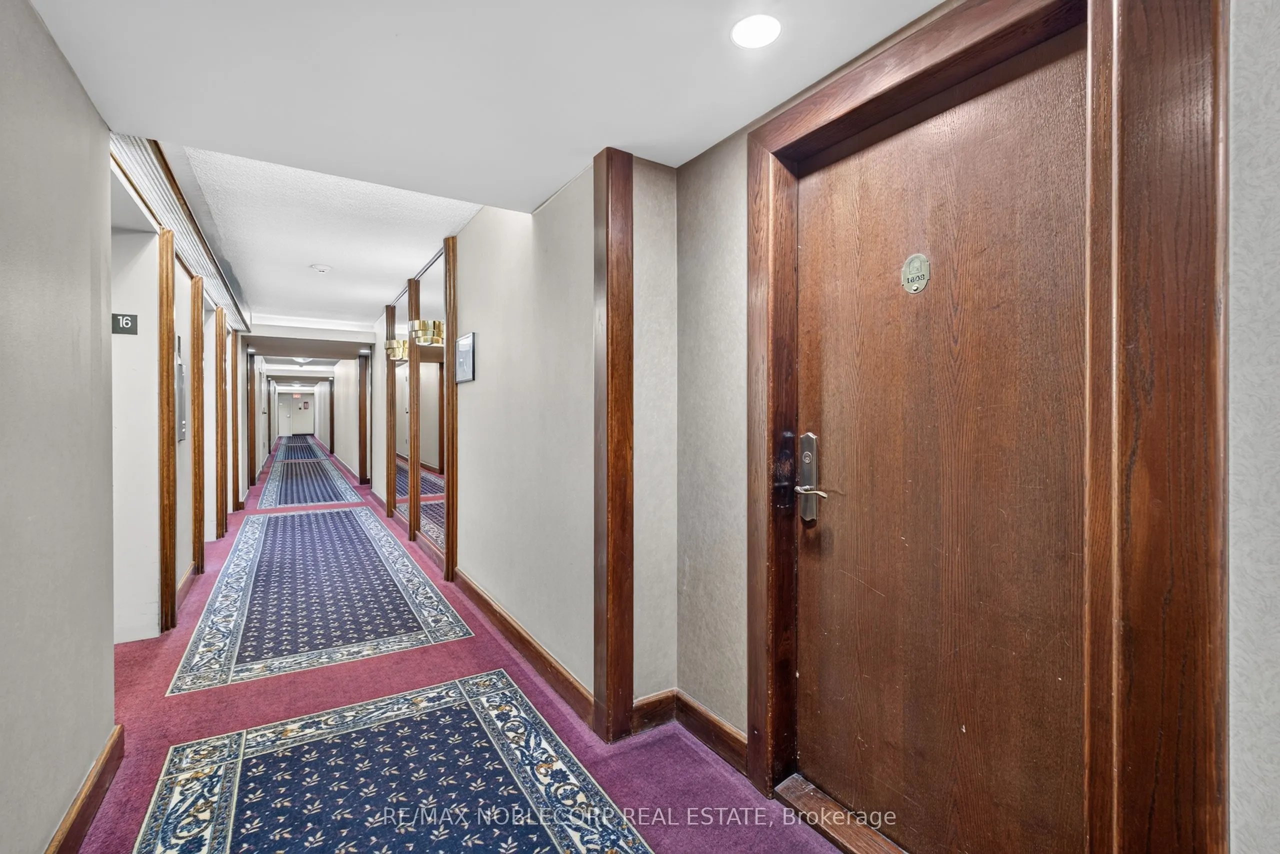 22 Hanover Road #1603