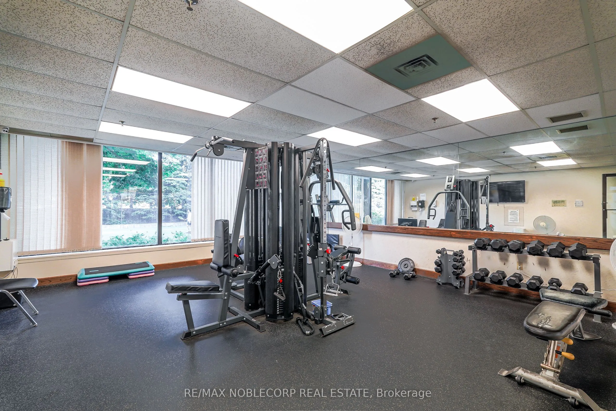 22 Hanover Road #1603