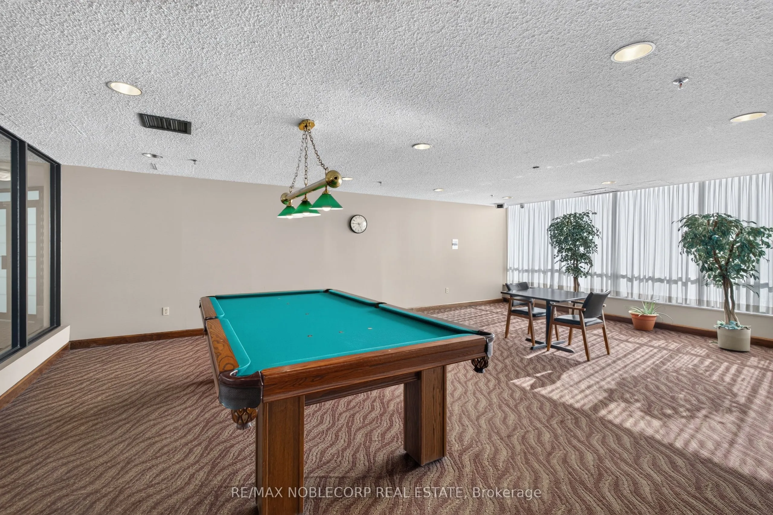 22 Hanover Road #1603