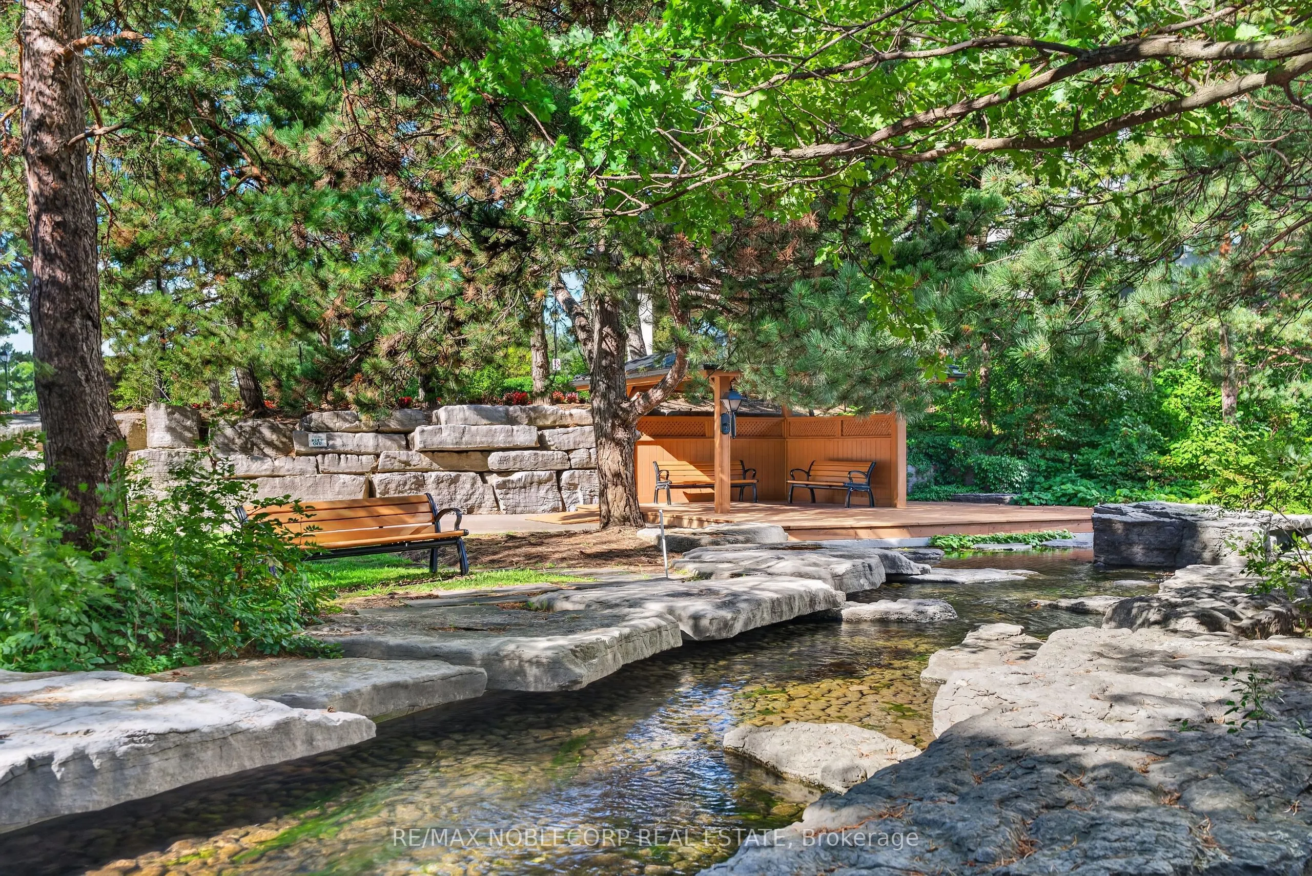 22 Hanover Road #1603