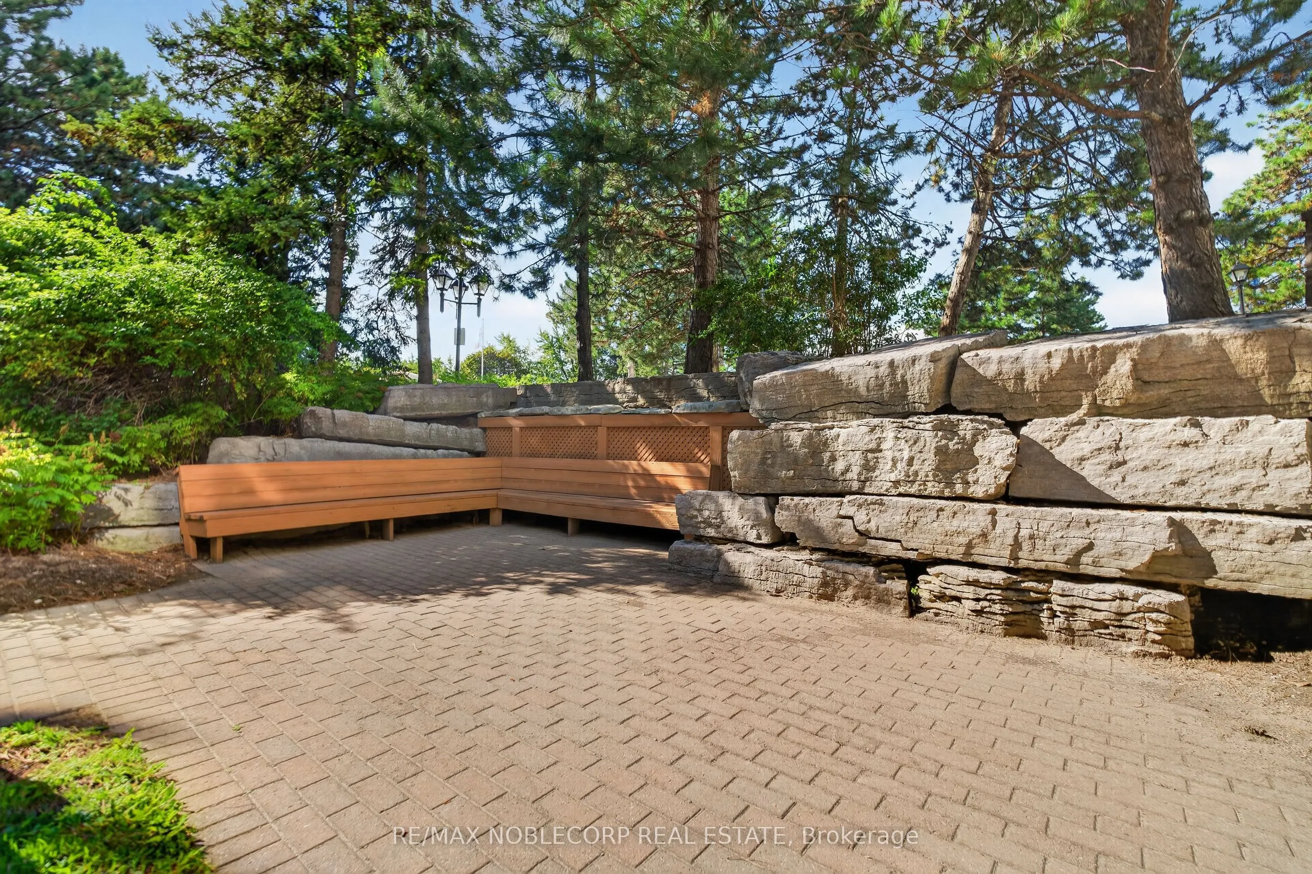 22 Hanover Road #1603