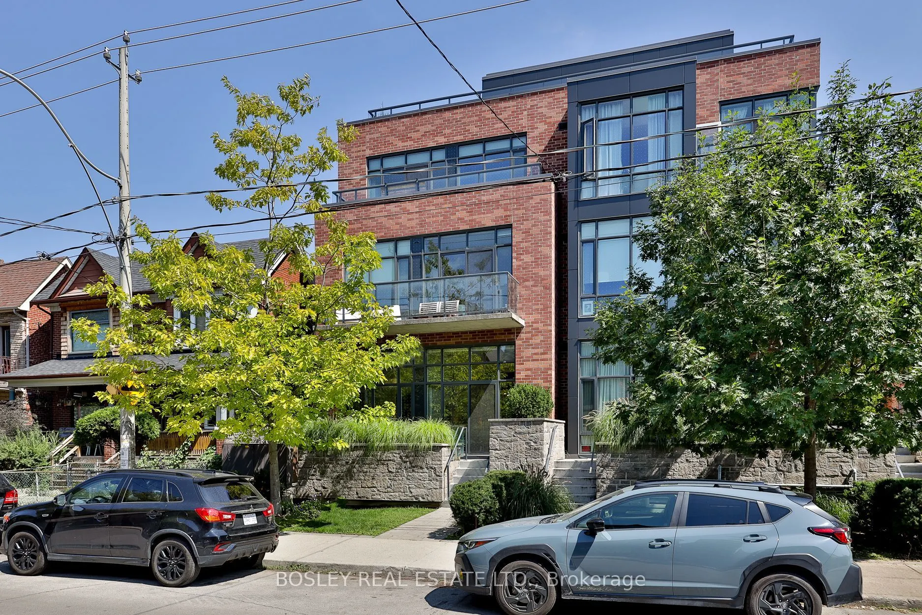 245 Perth Avenue #102