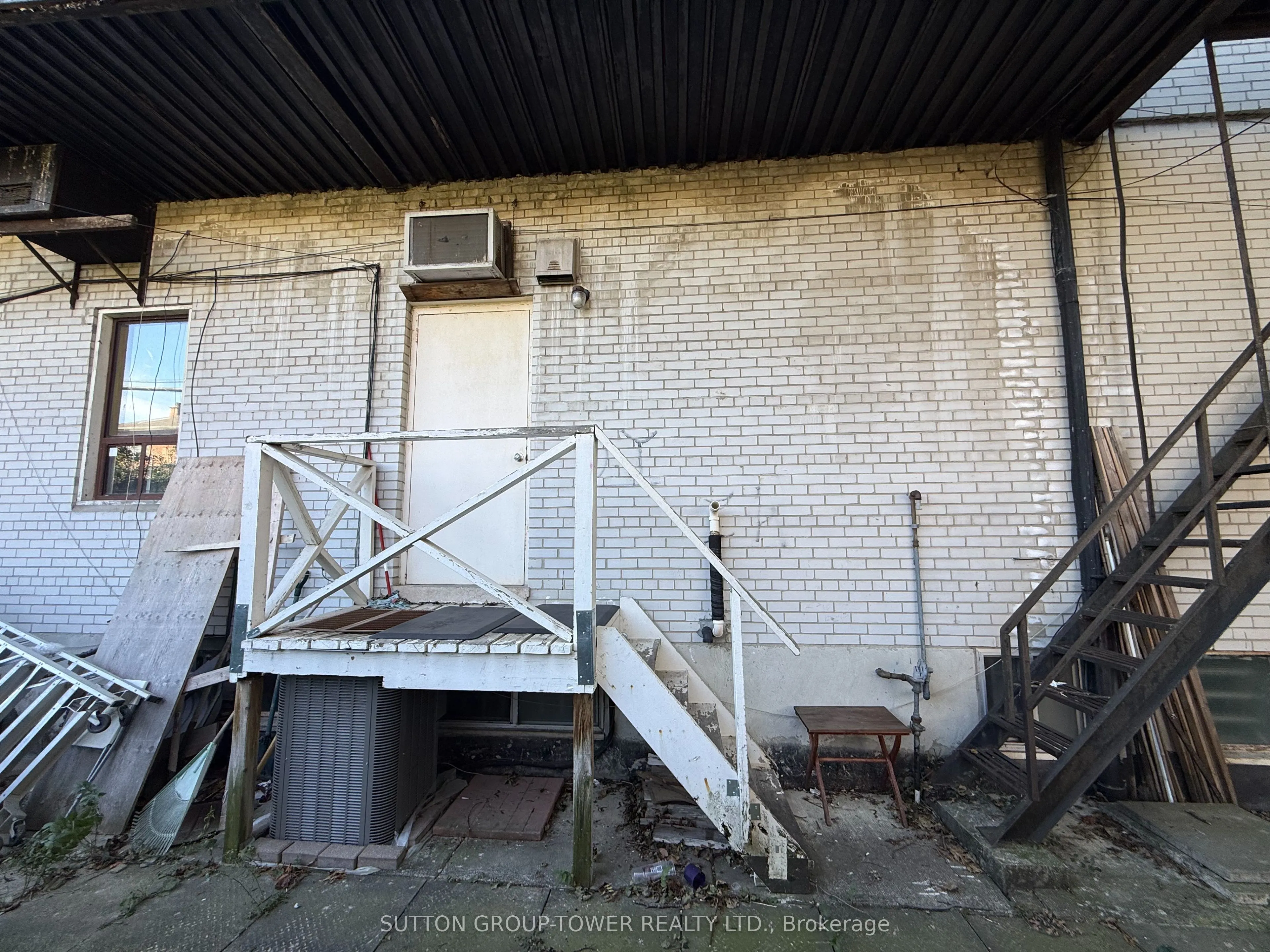 684 Wilson Avenue
