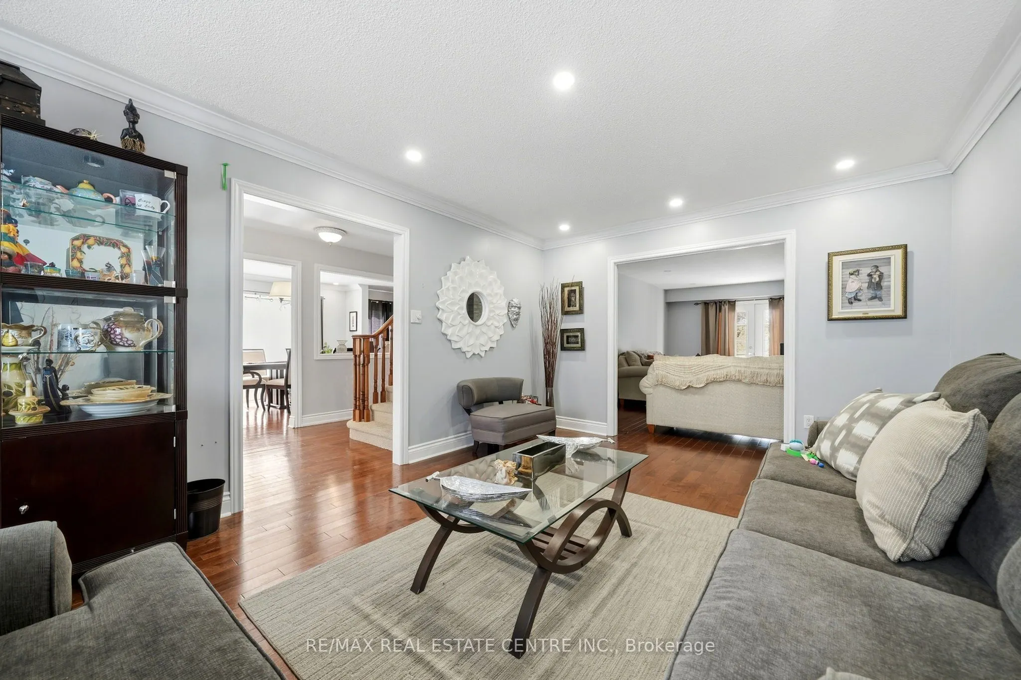 44 Madelaine Crescent