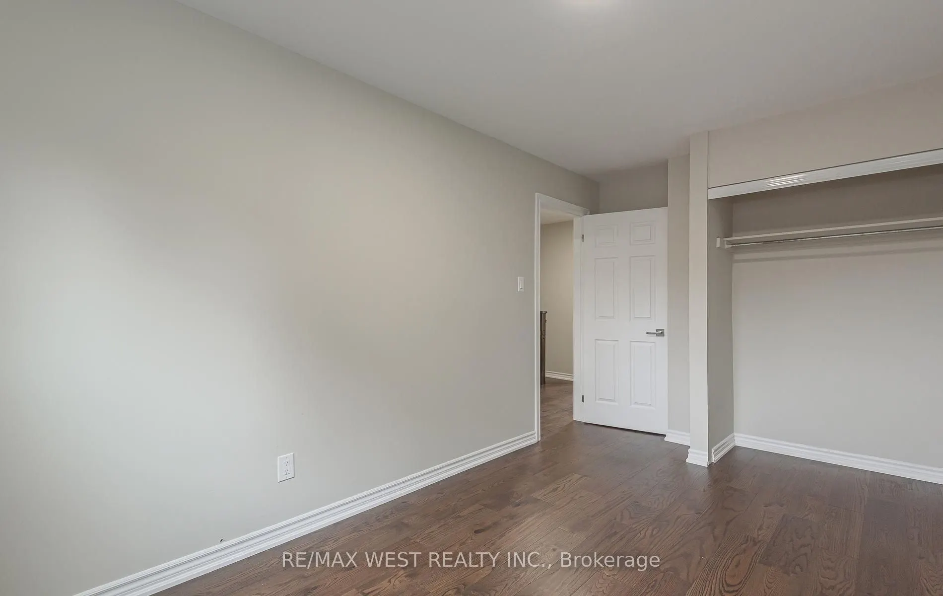 900 Central Park Drive #104