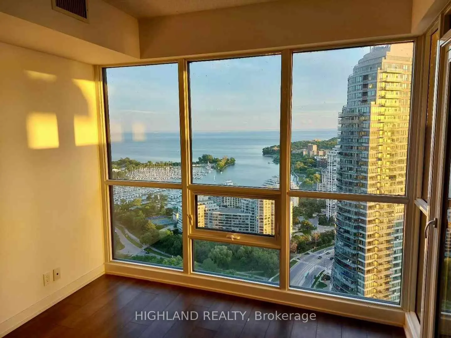 2200 Lake Shore Boulevard W #4102