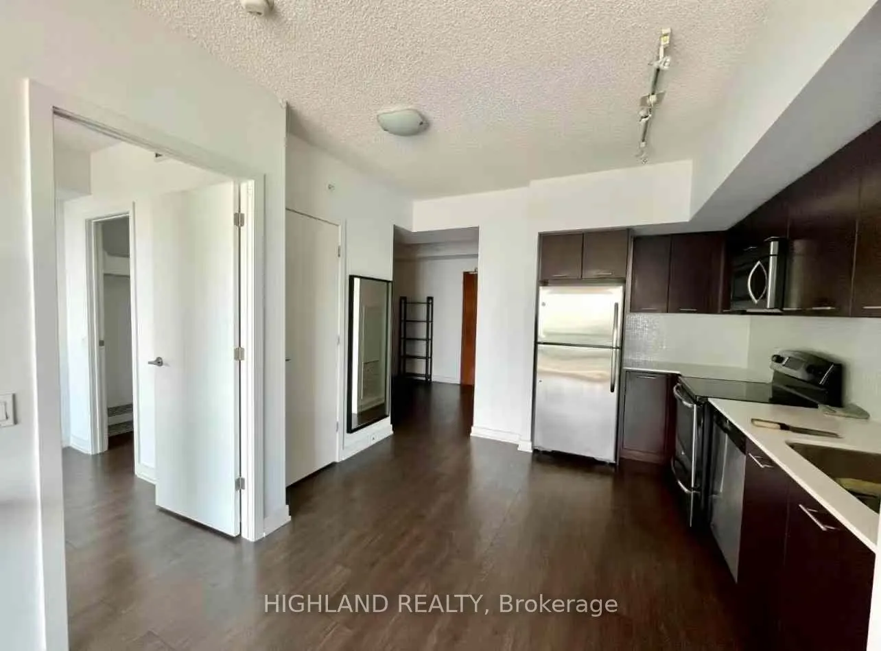2200 Lake Shore Boulevard W #4102