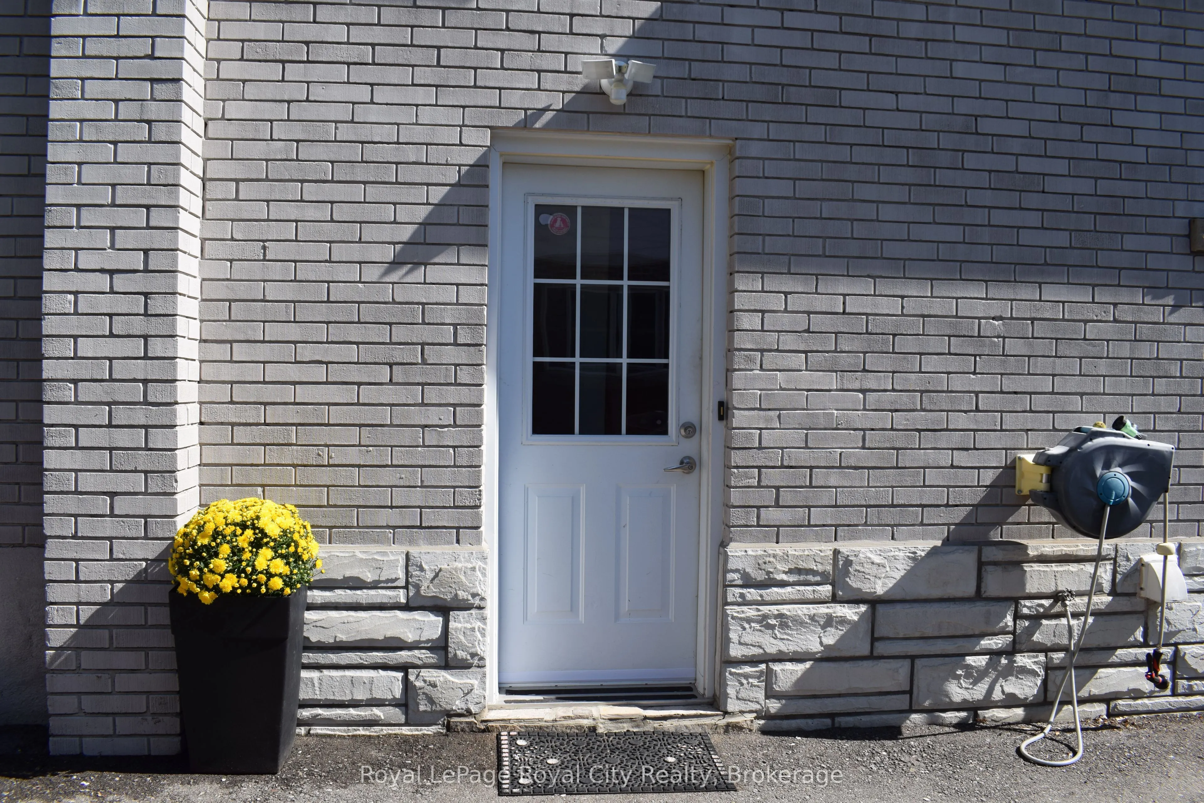 61 Nelson Court