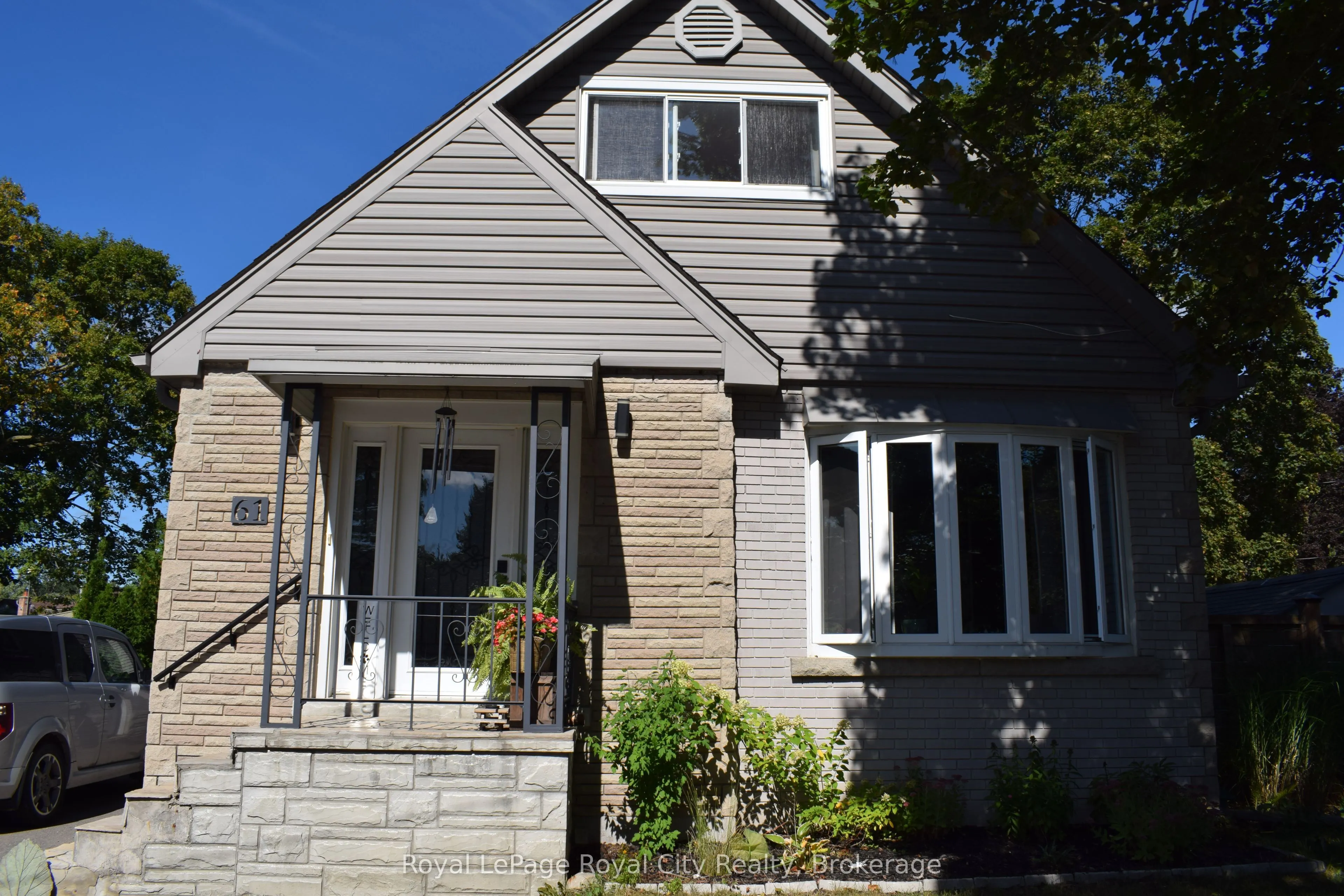 61 Nelson Court